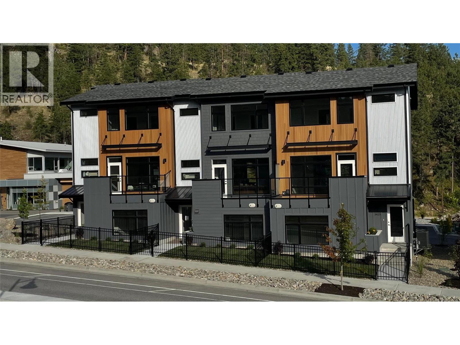 3425 Hilltown Drive Unit# 5