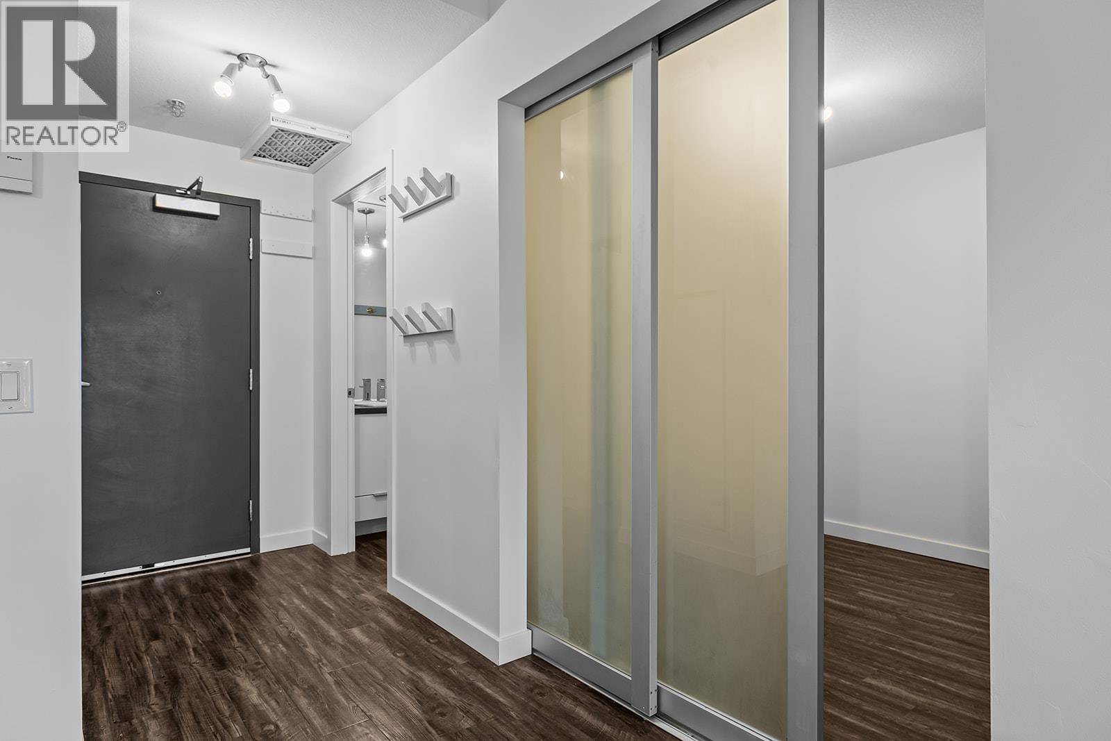 1290 St. Paul Street Unit# 402