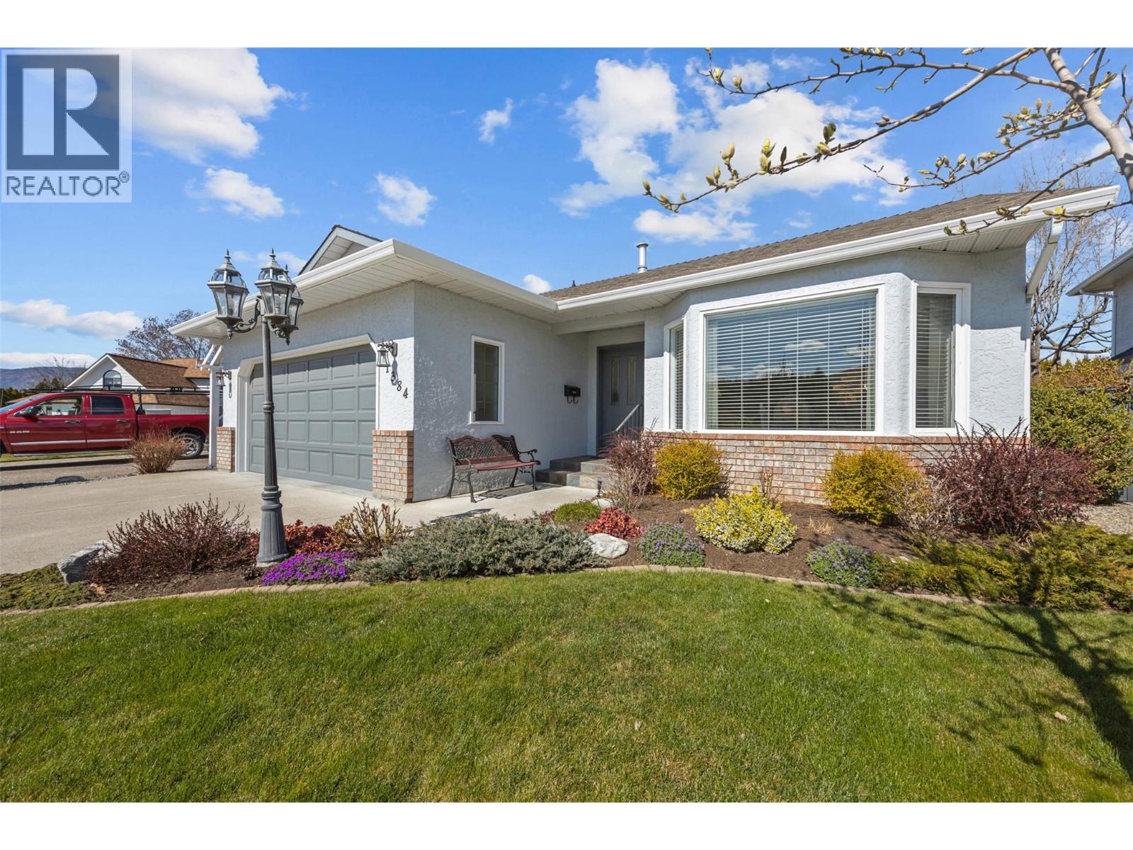 1384 NELSON Place
