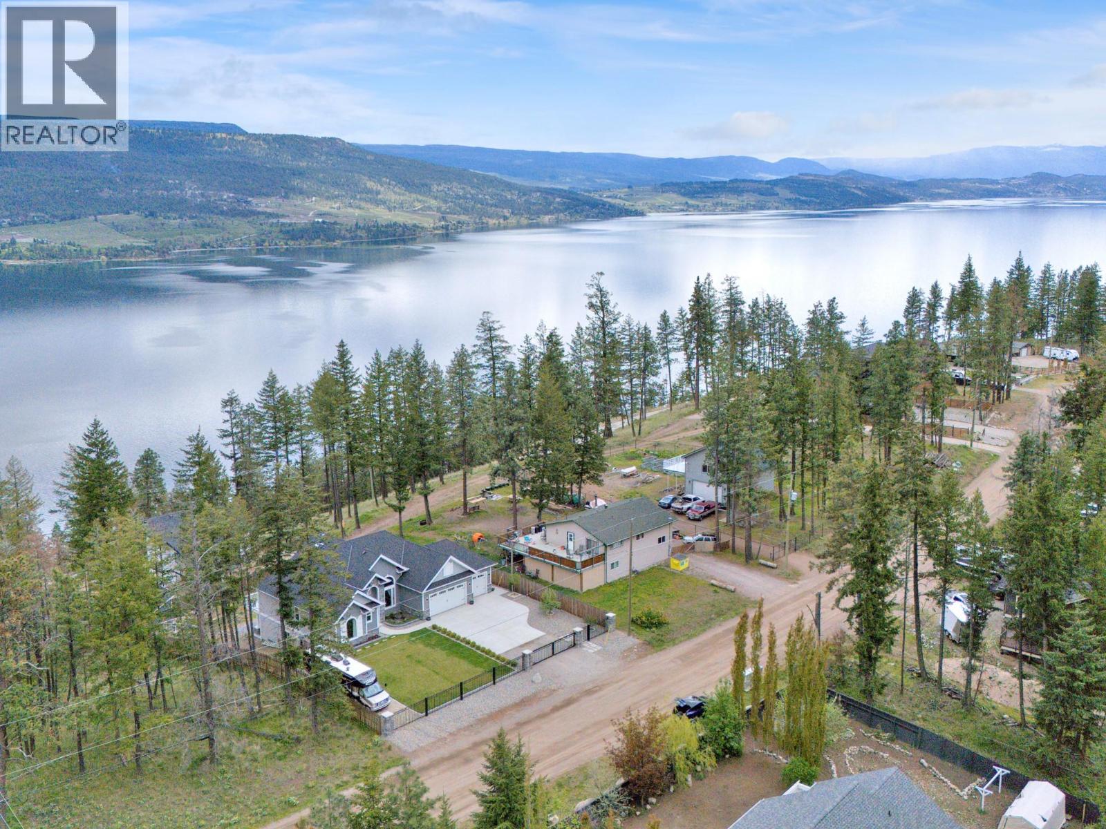 7255 Dunwaters Road