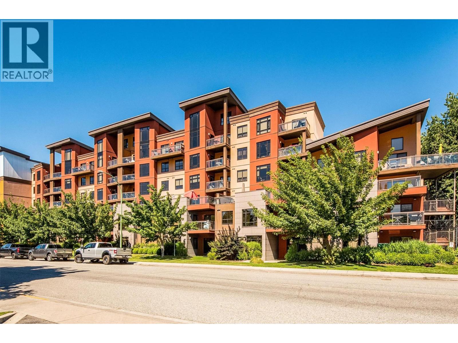 654 Cook Road Unit# 605