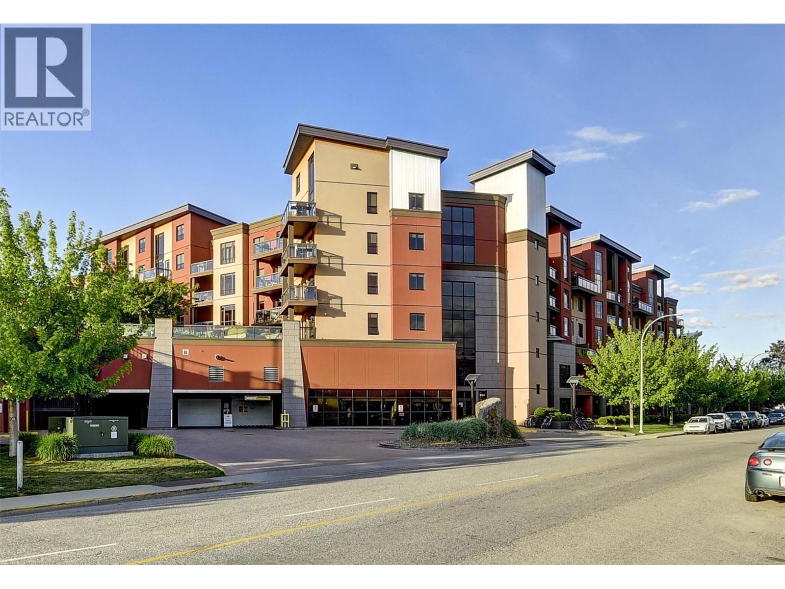 654 Cook Road Unit# 605