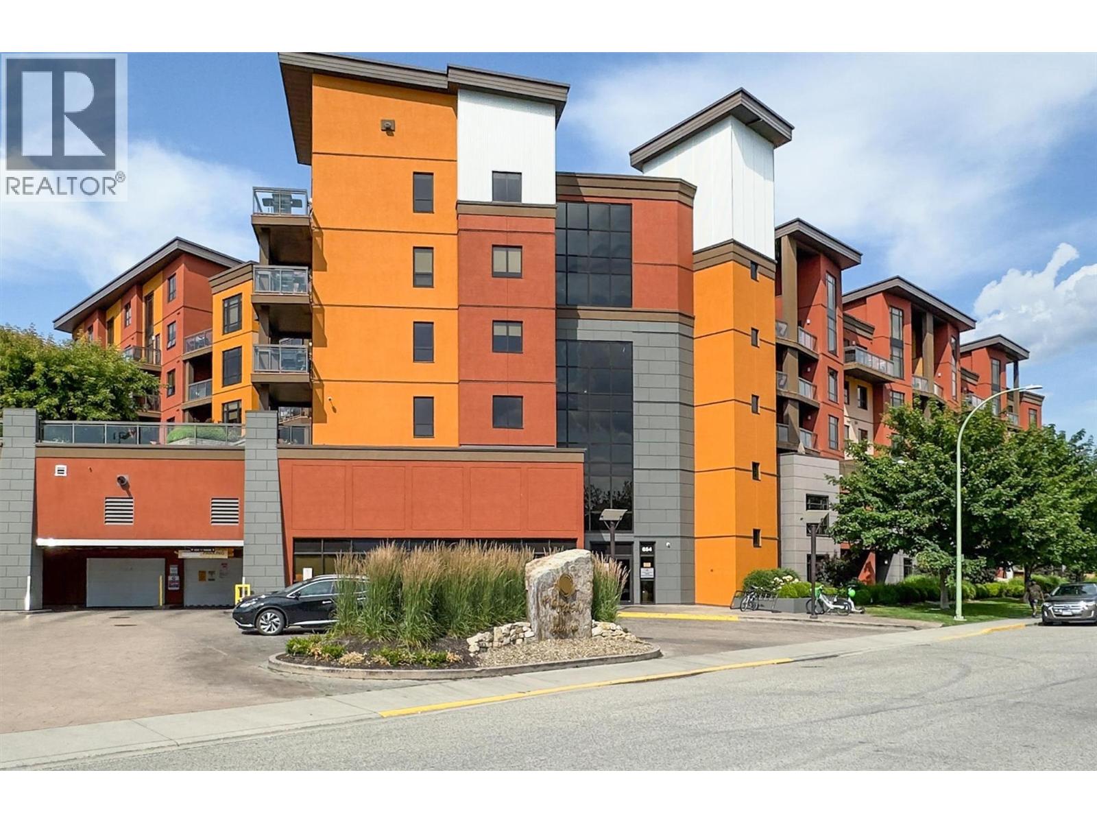 654 Cook Road Unit# 605