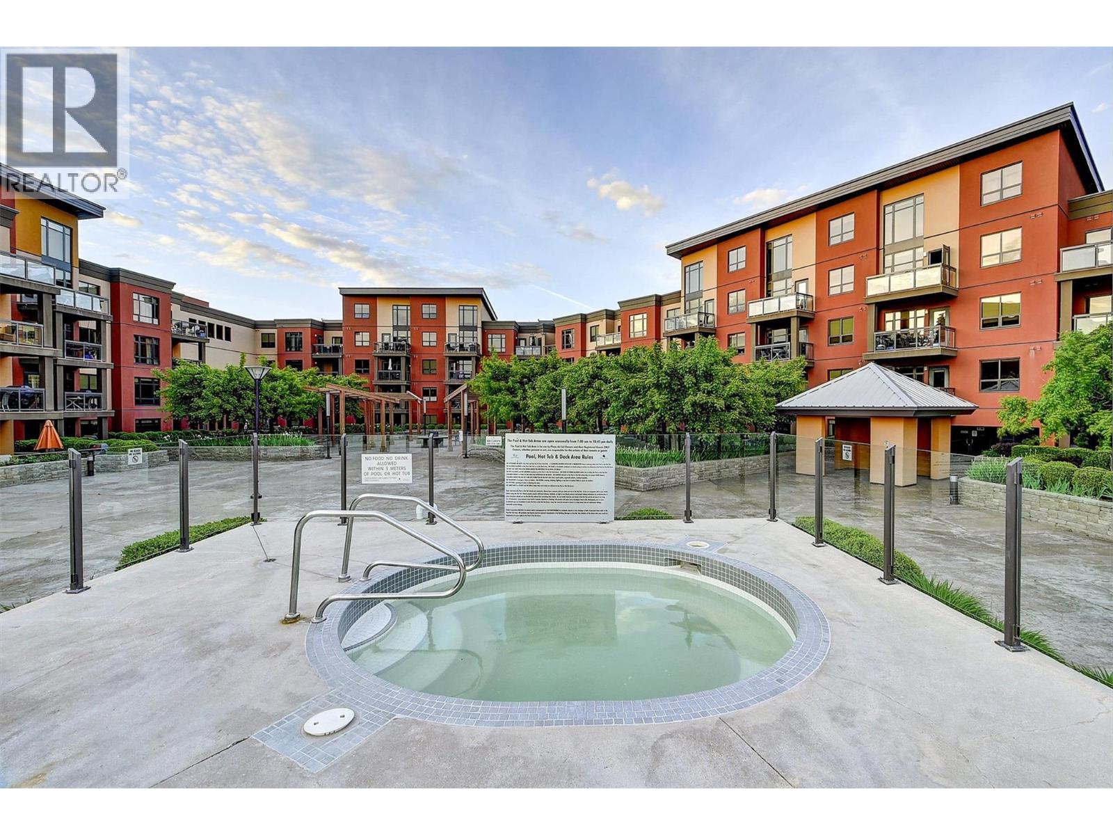 654 Cook Road Unit# 605