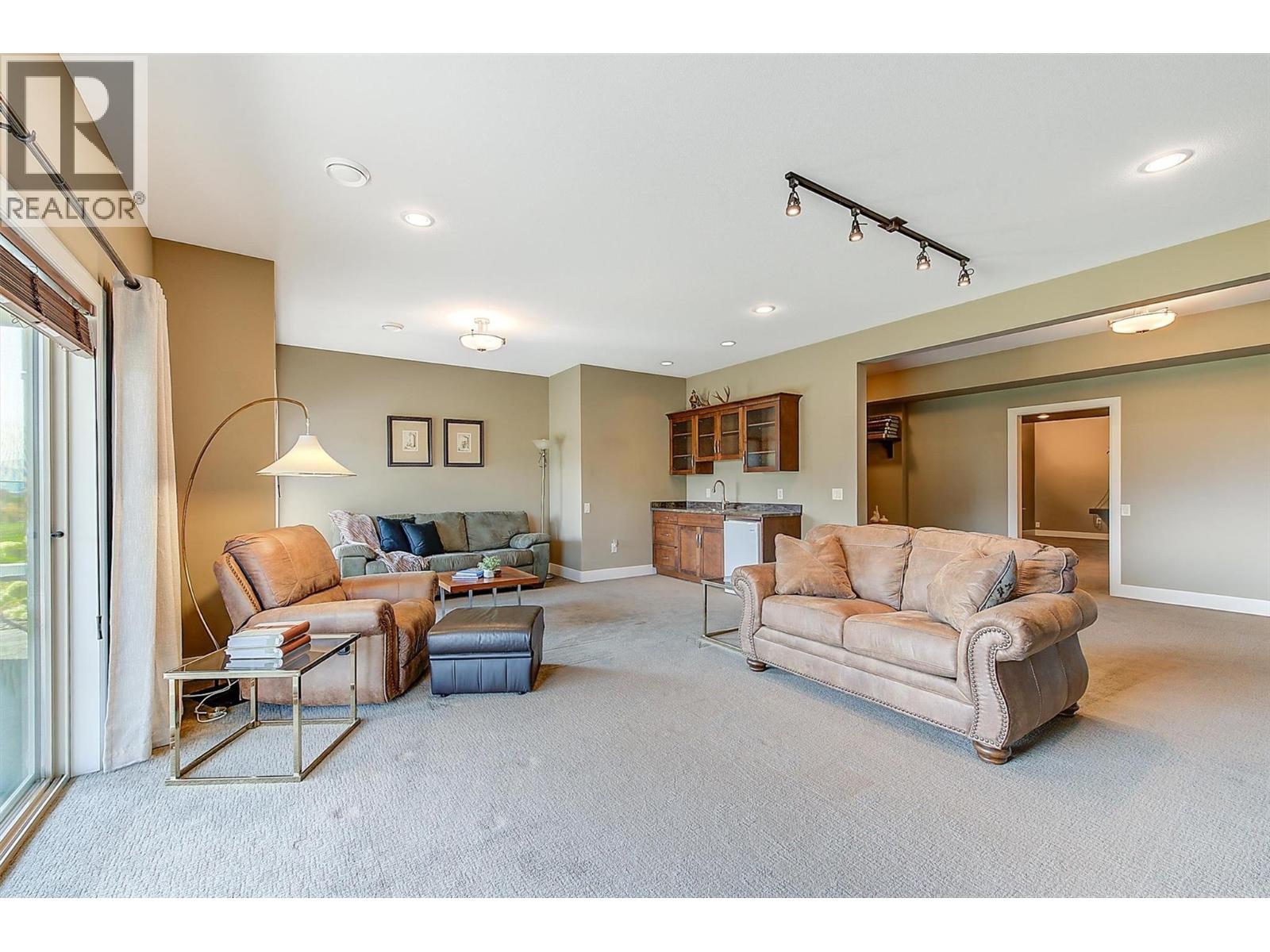 2133 Talavera Place