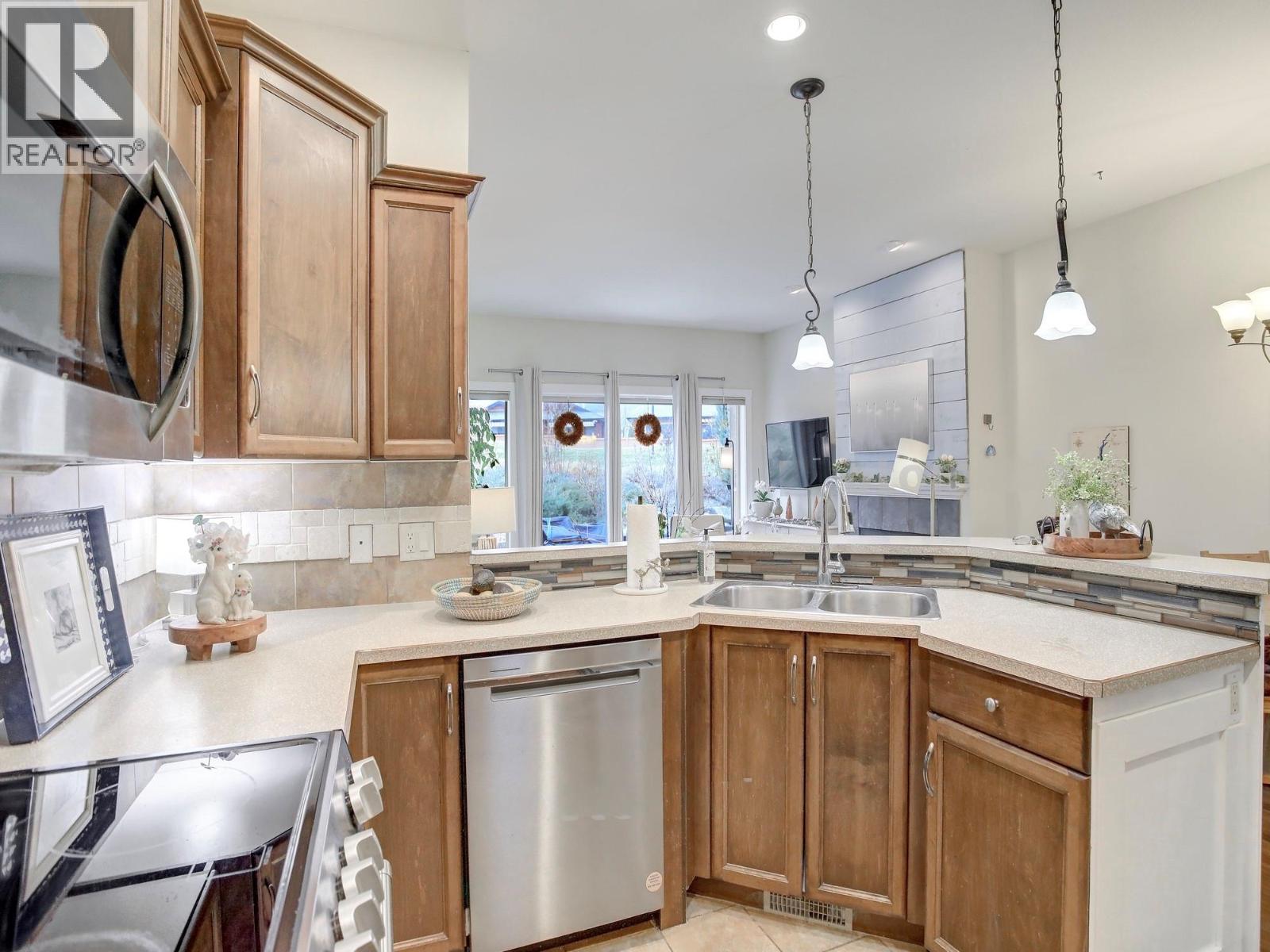 3871 Sonoma Pines Drive