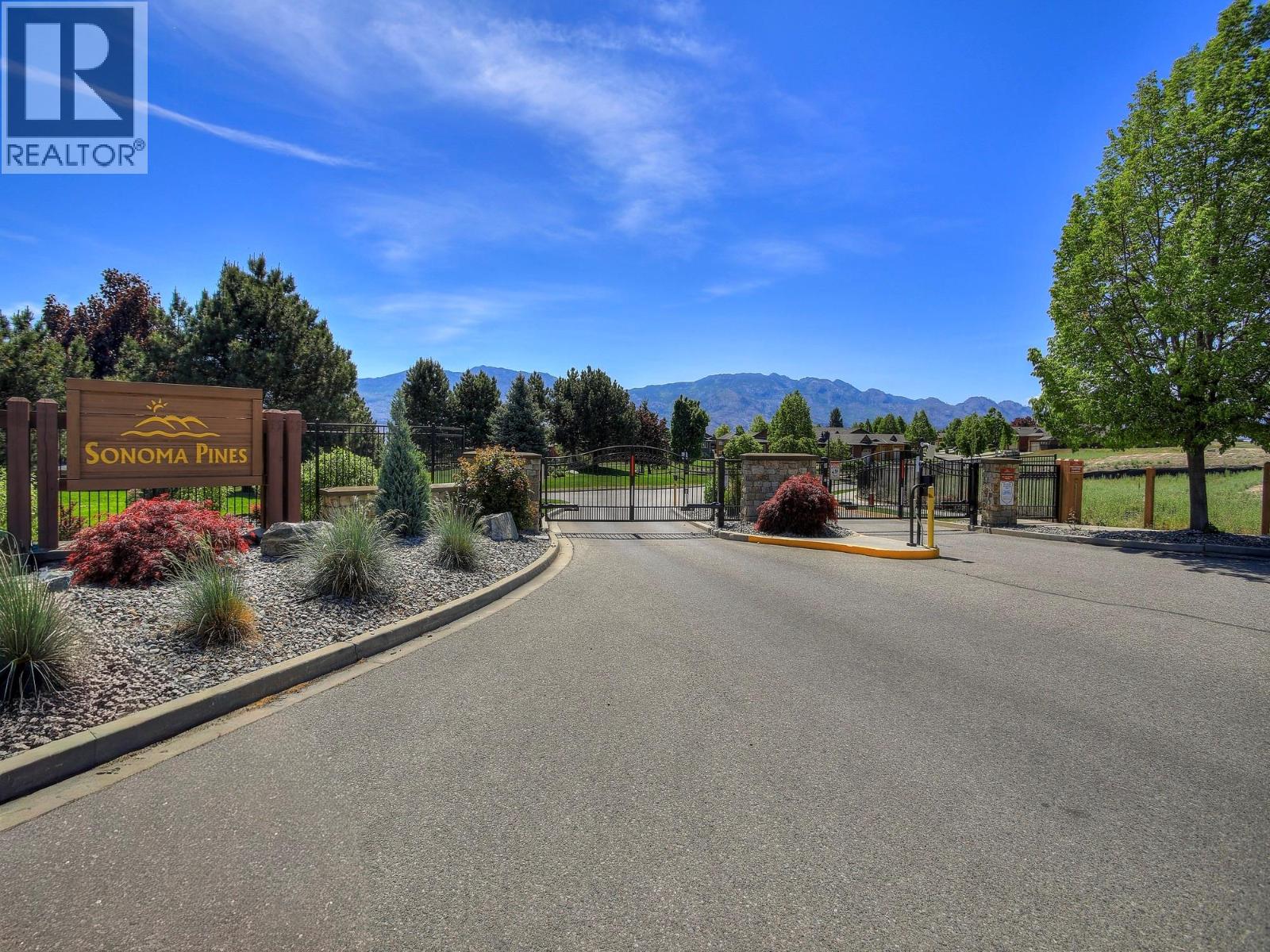 3871 Sonoma Pines Drive