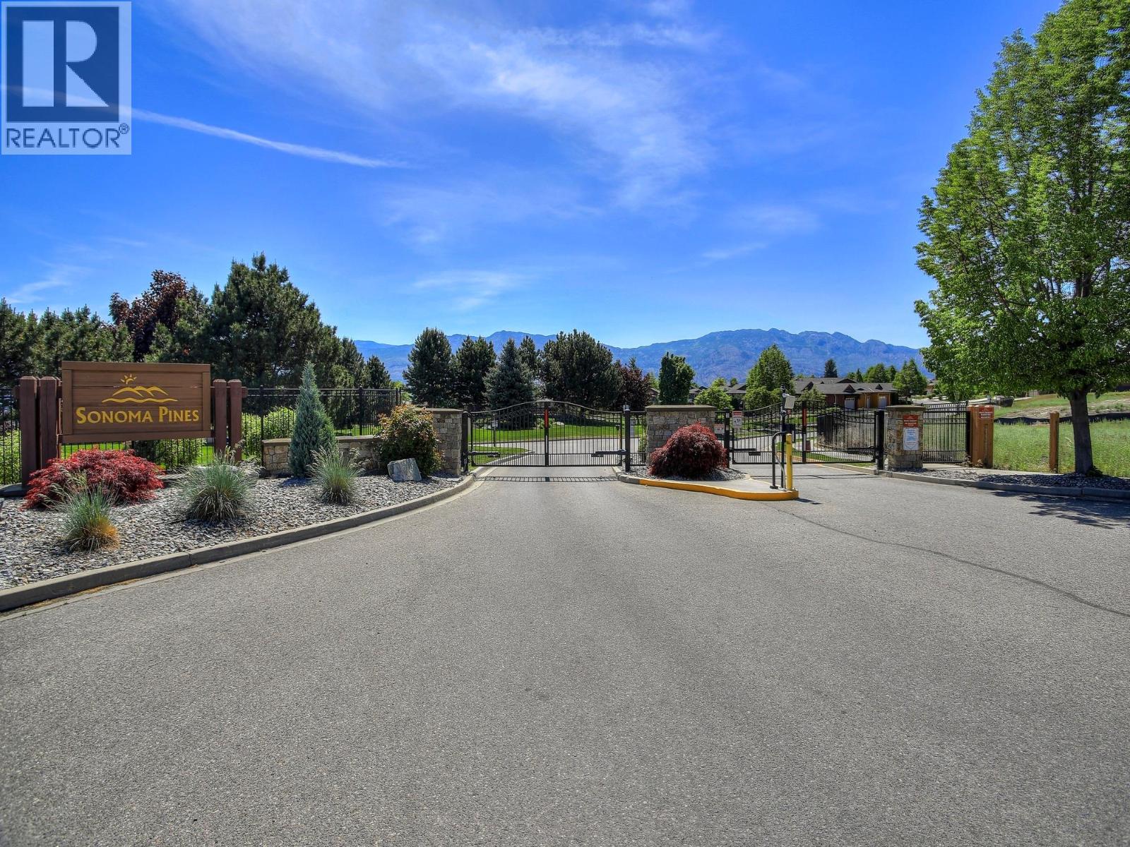 3871 Sonoma Pines Drive