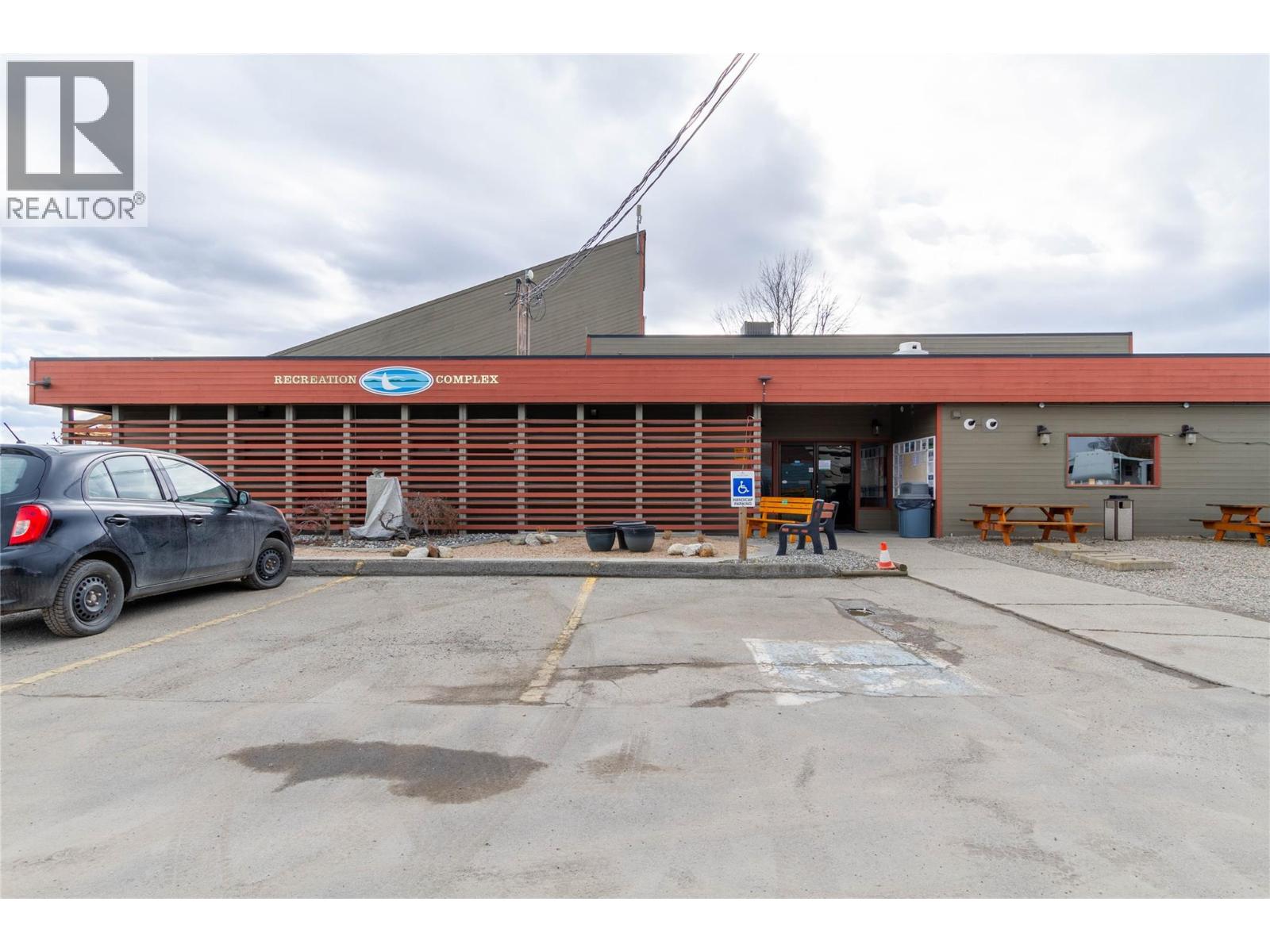 415 Commonwealth Road Unit# 136