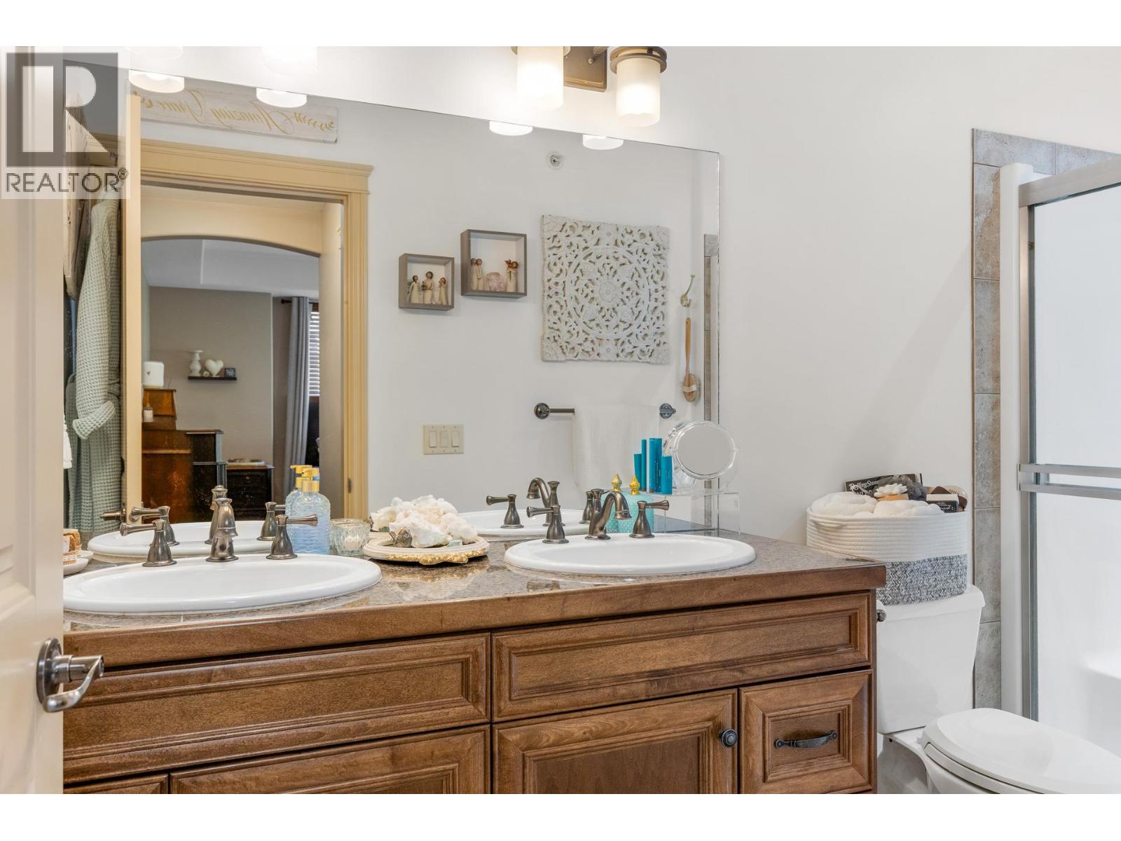 2770 Auburn Road Unit# 308