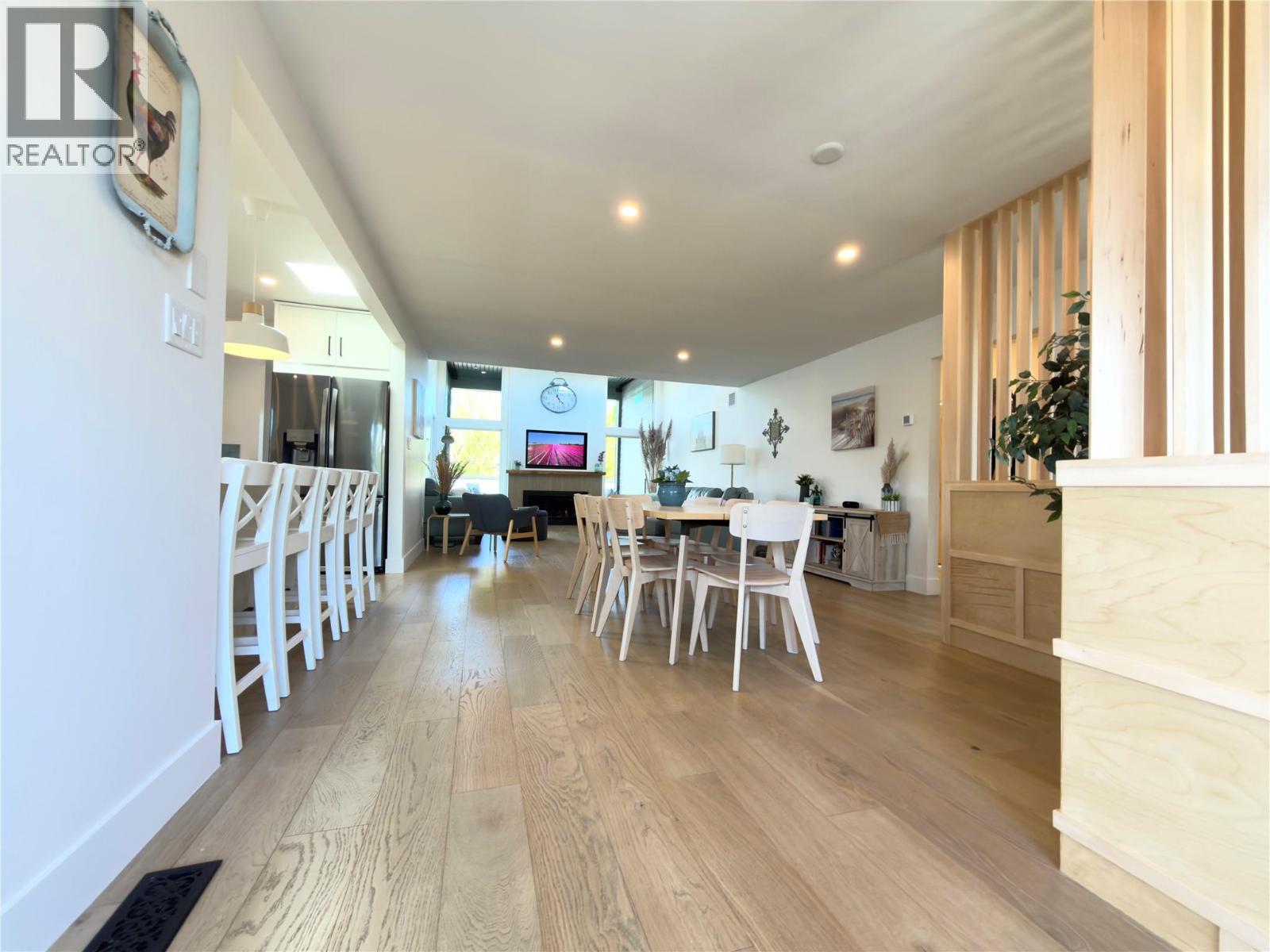 338 Burne Avenue