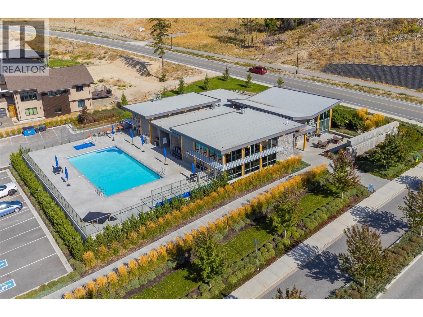 9862 Beacon Hill Drive