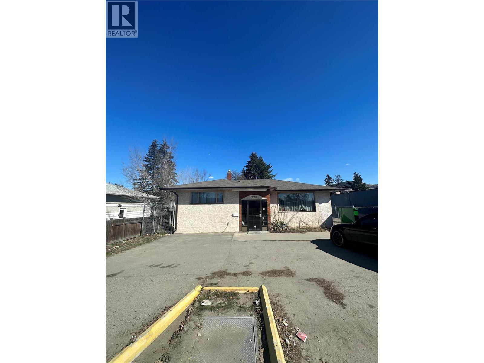 275 Rutland Road N