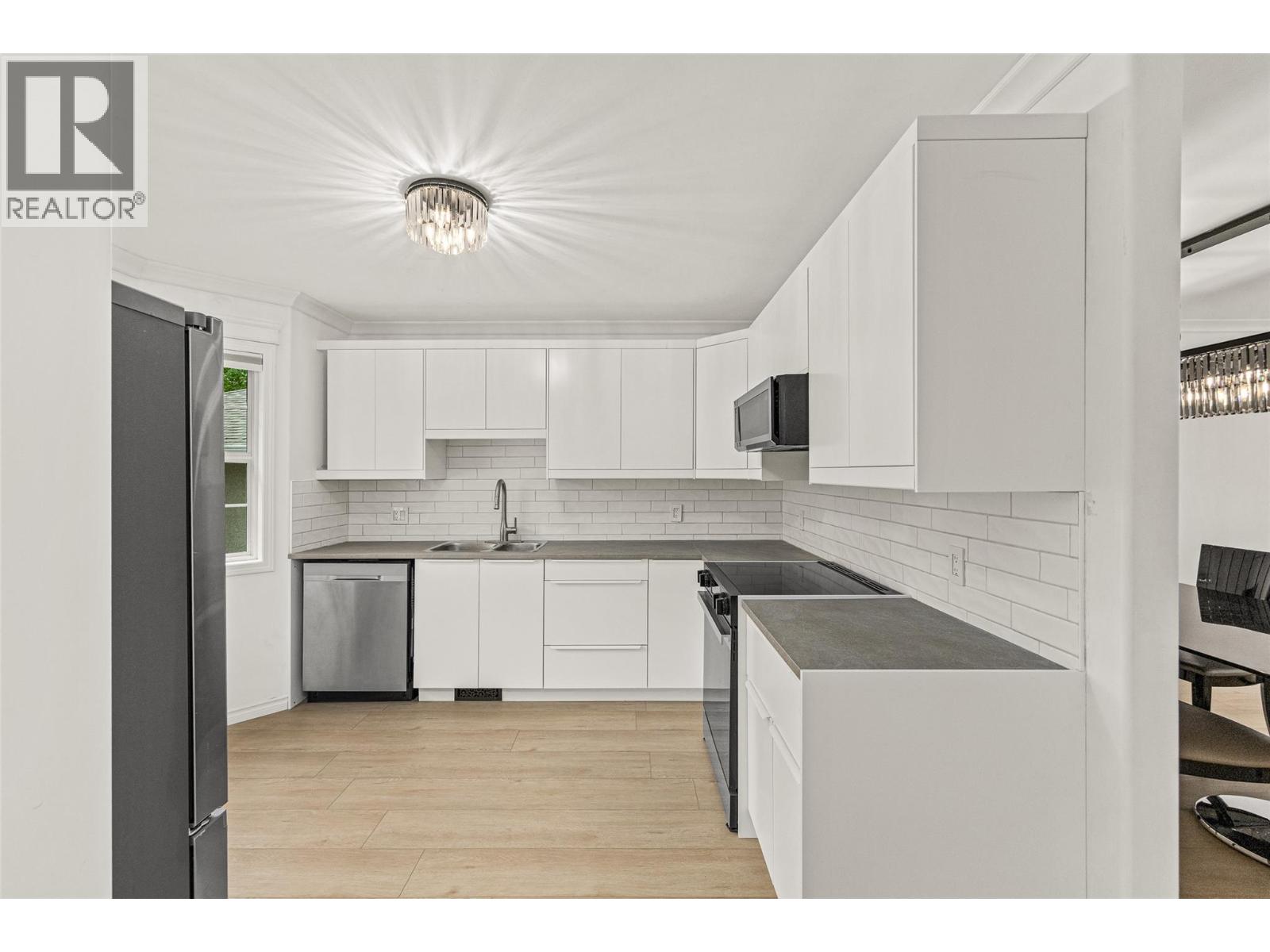 545 Glenmeadows Road Unit# 37