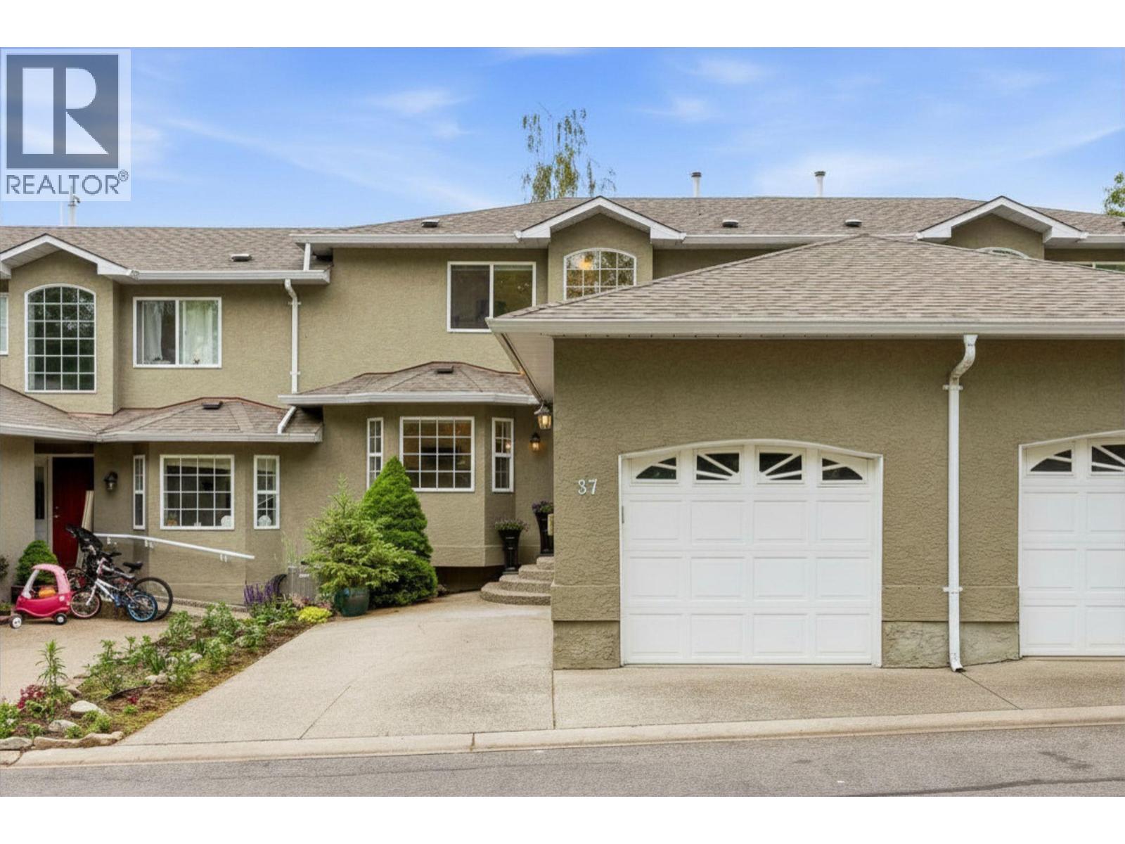 545 Glenmeadows Road Unit# 37