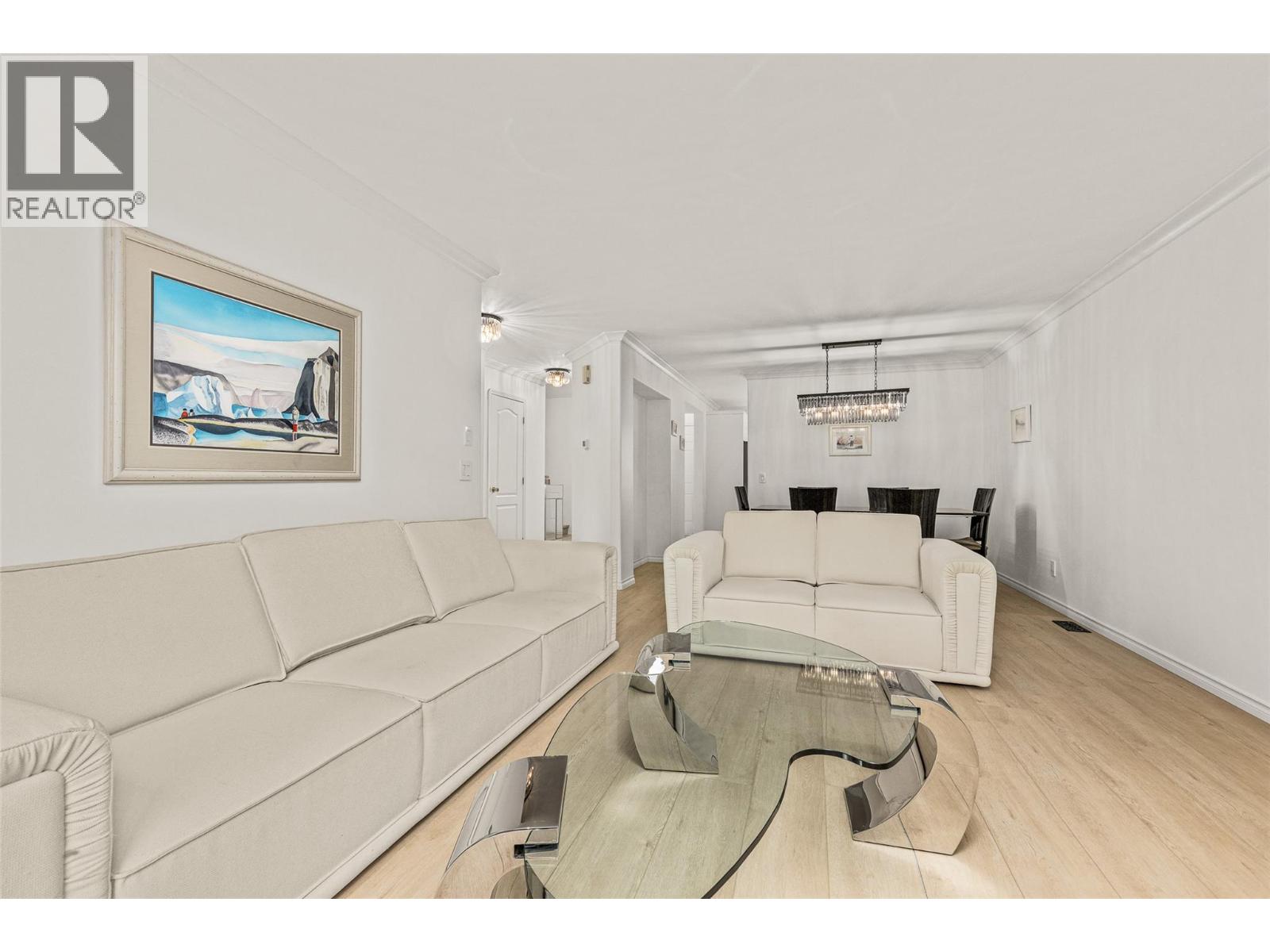 545 Glenmeadows Road Unit# 37