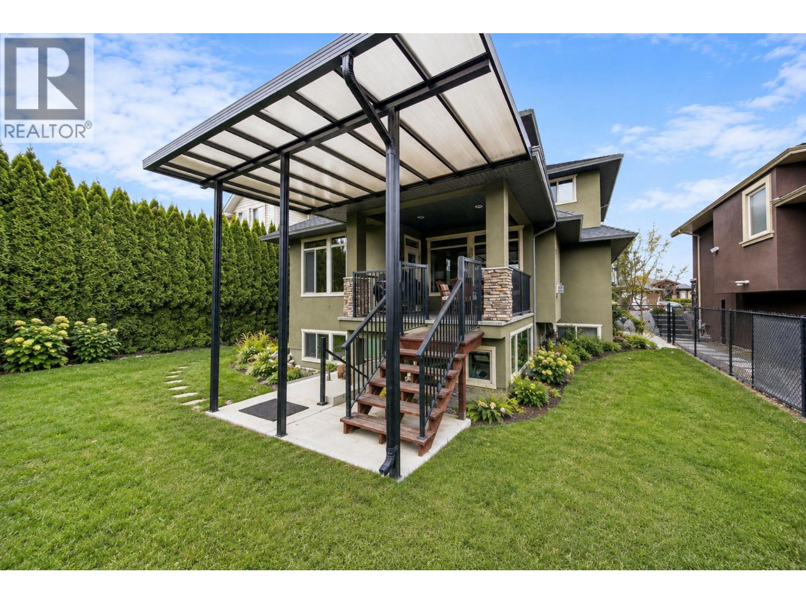 647 Peridot Place