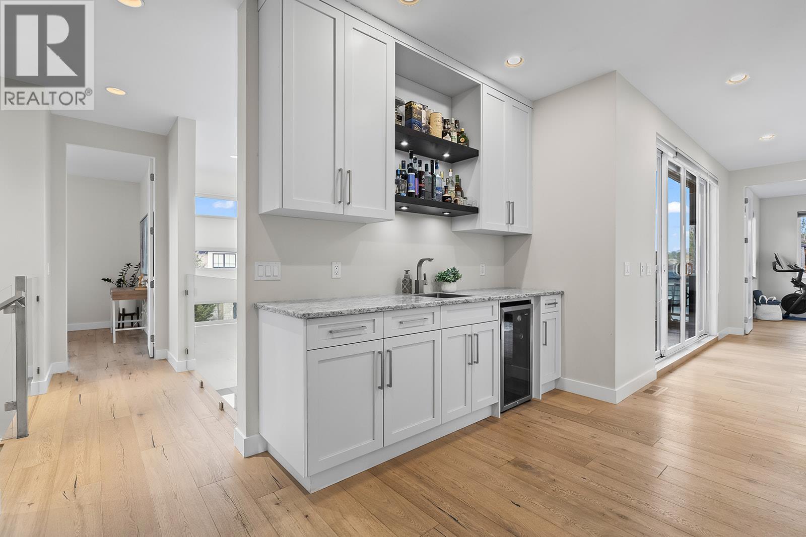 1091 Westpoint Drive