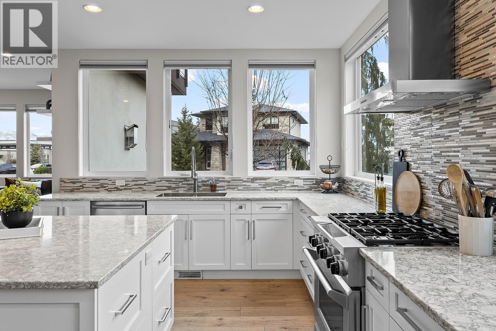 1091 Westpoint Drive