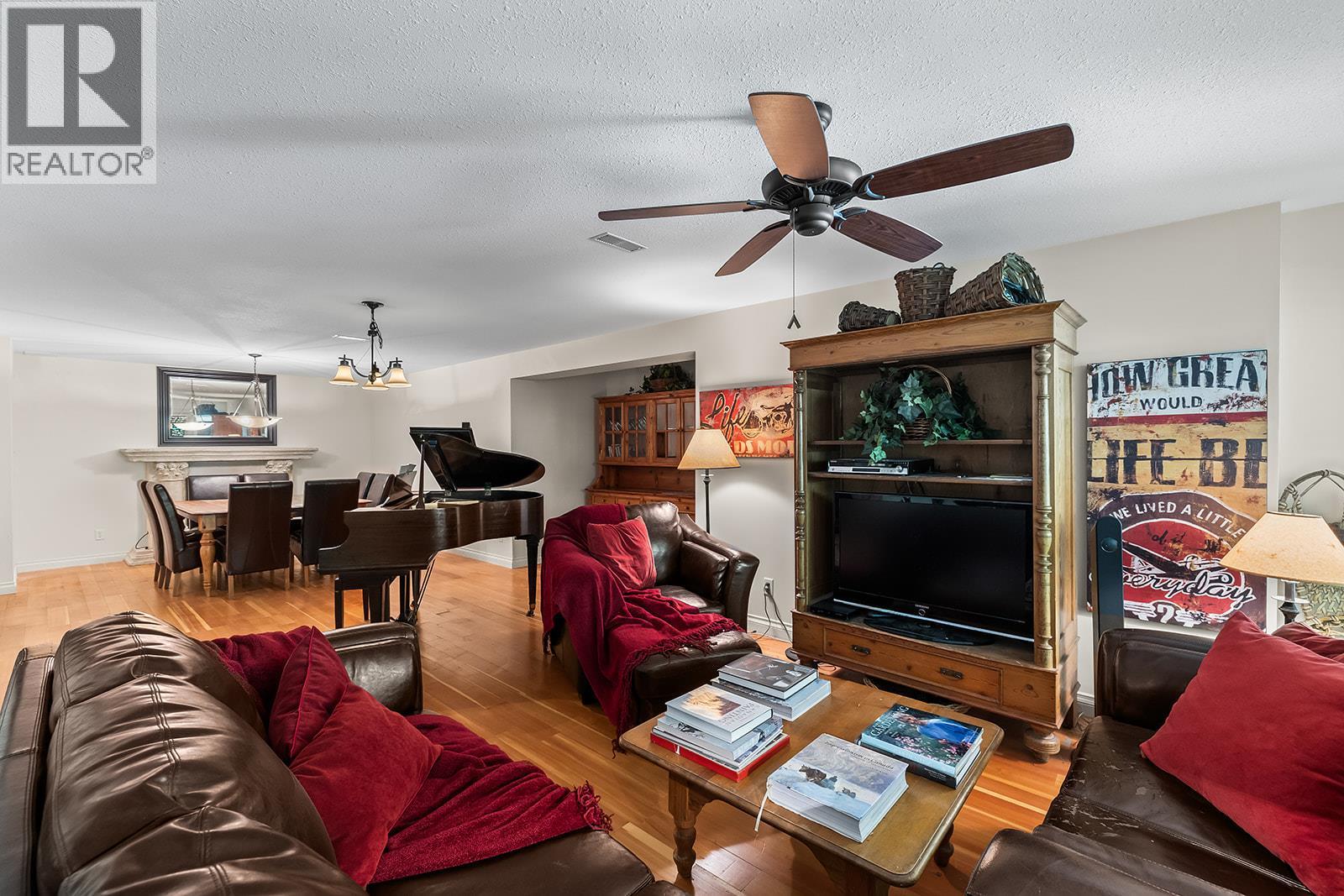 3103 THACKER Drive