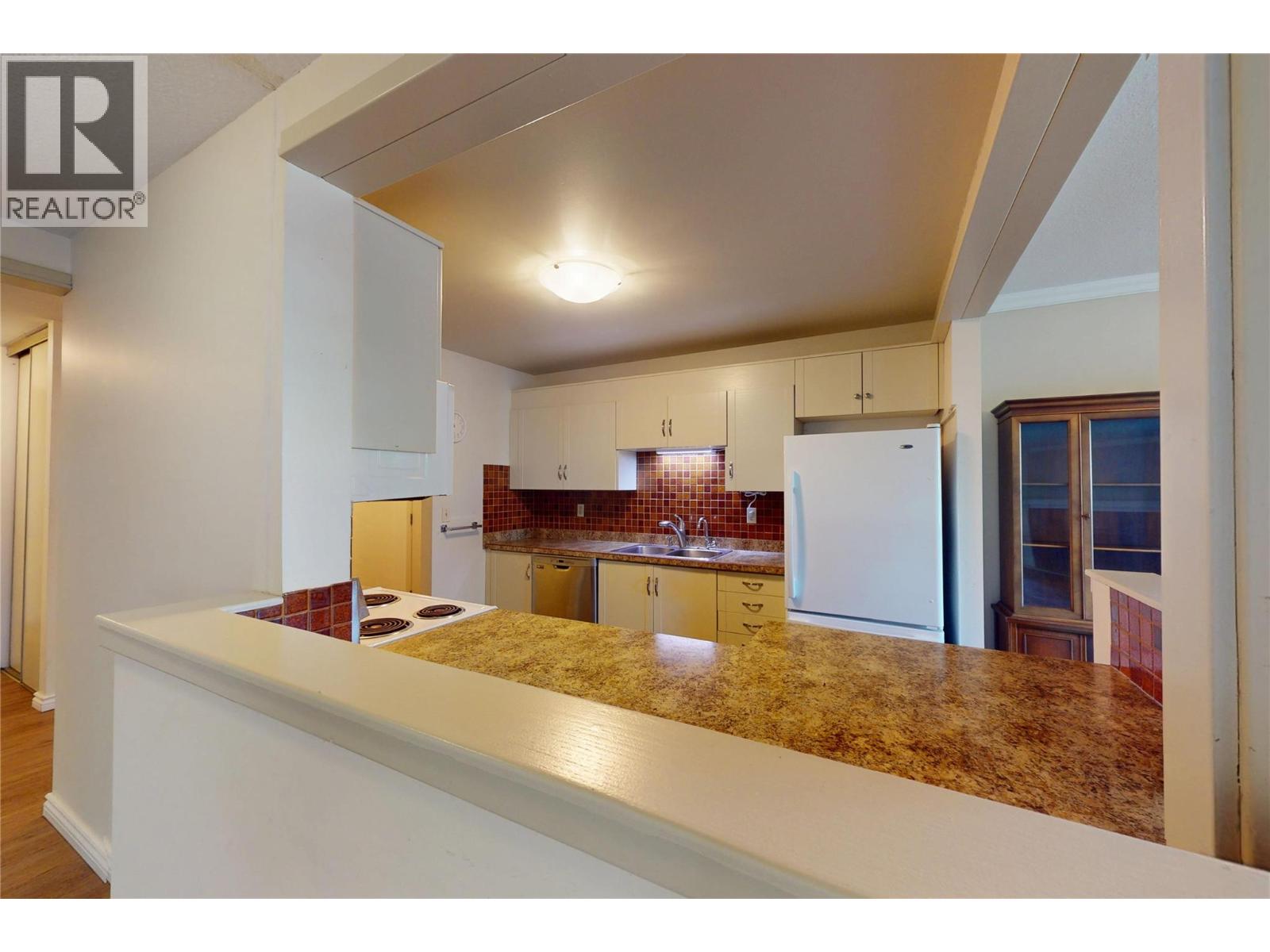 1075 Bernard Avenue Unit# 114