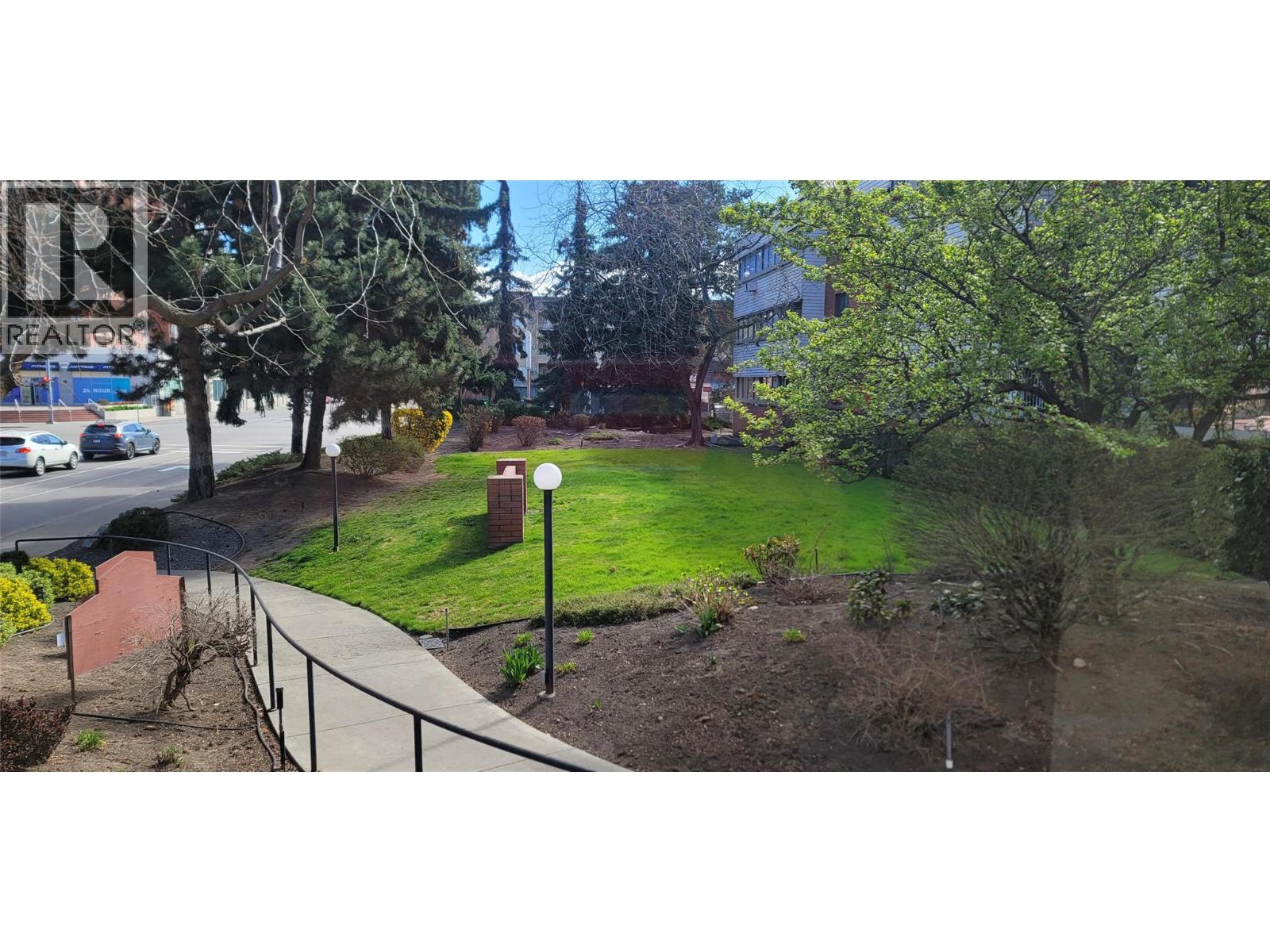 1075 Bernard Avenue Unit# 114