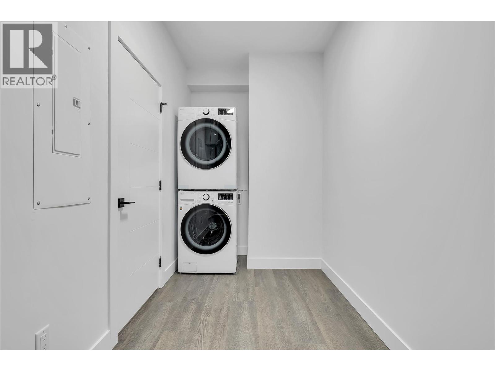 783 Burne Avenue Unit# 2