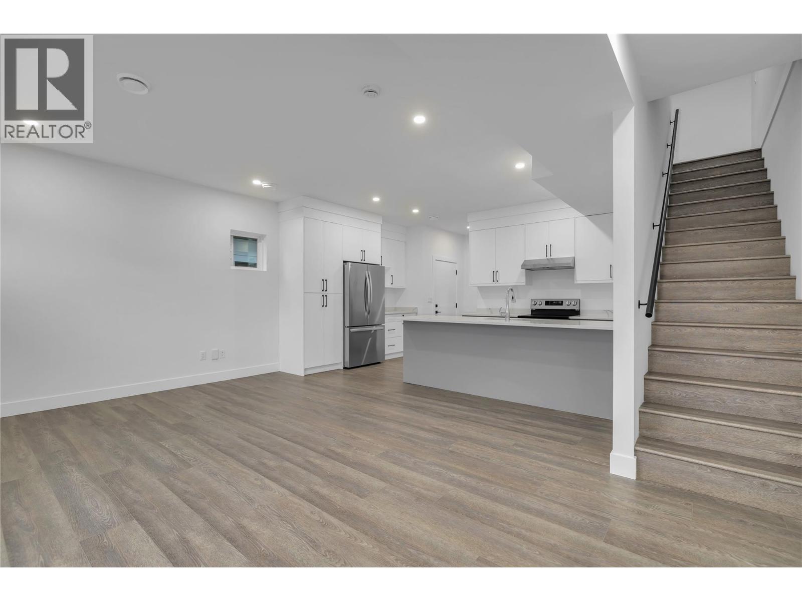 783 Burne Avenue Unit# 2