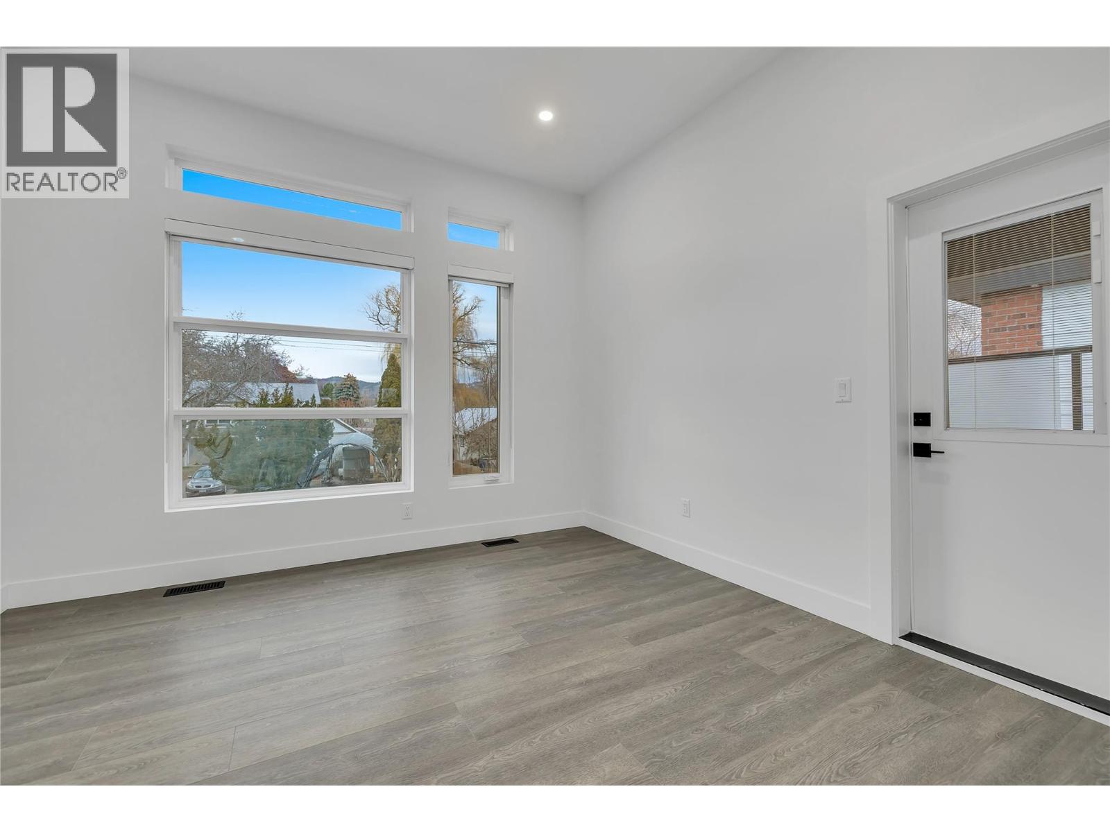 783 Burne Avenue Unit# 2