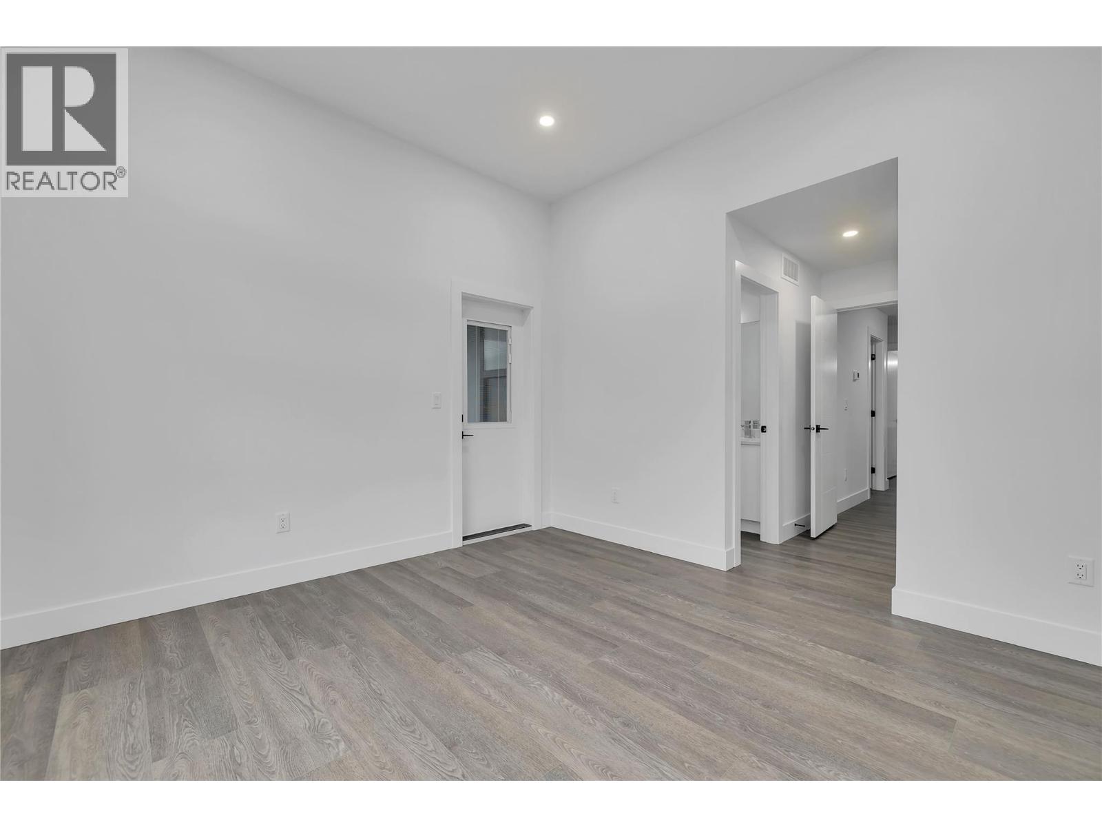 783 Burne Avenue Unit# 2
