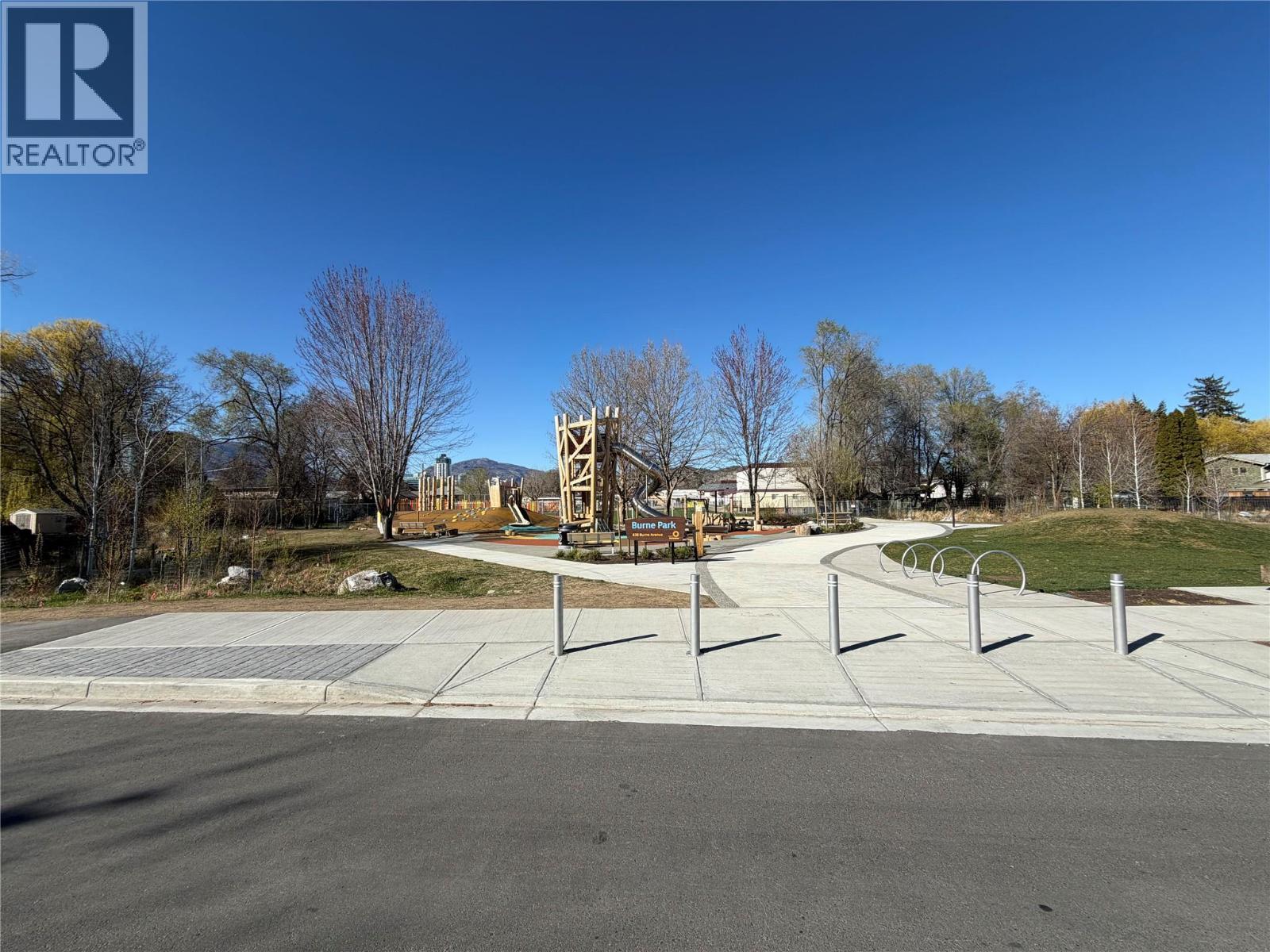 783 Burne Avenue Unit# 2