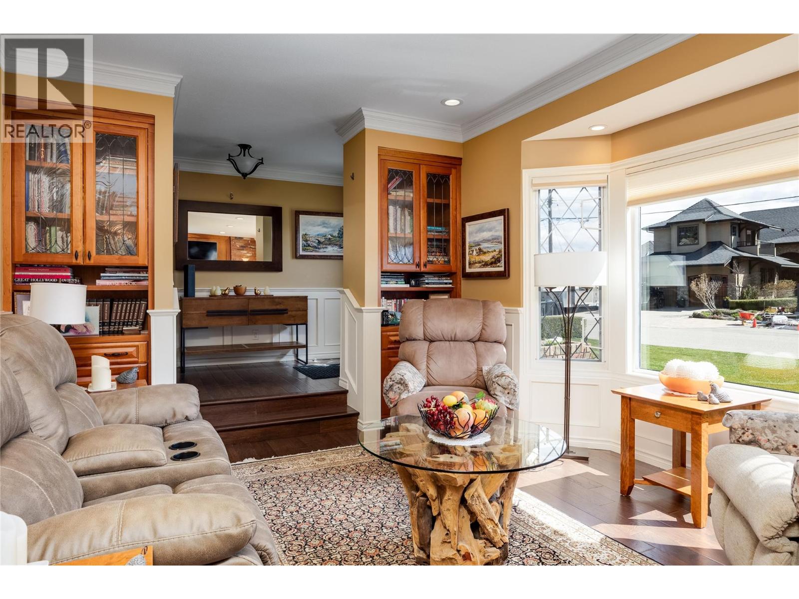 1350 Green Bay Road