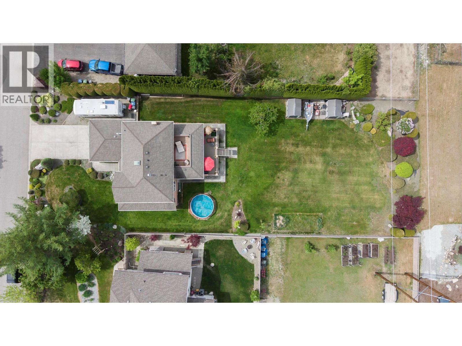 1544 Woodridge Road