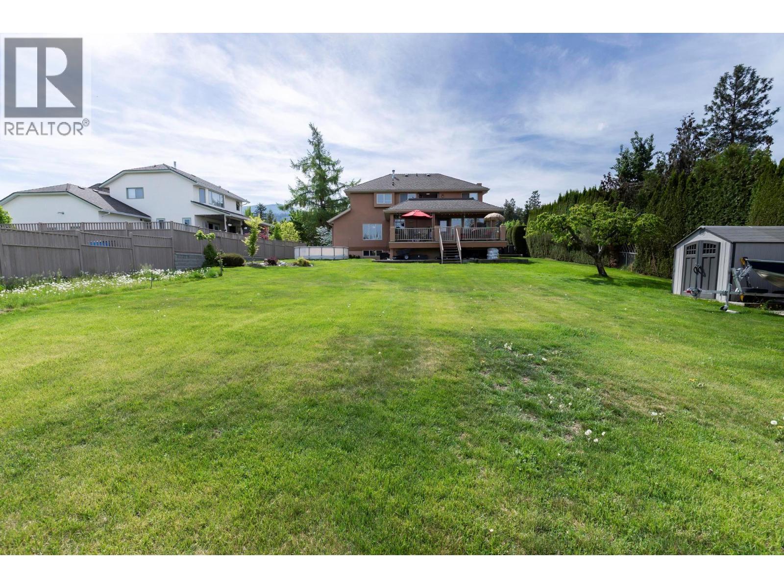 1544 Woodridge Road