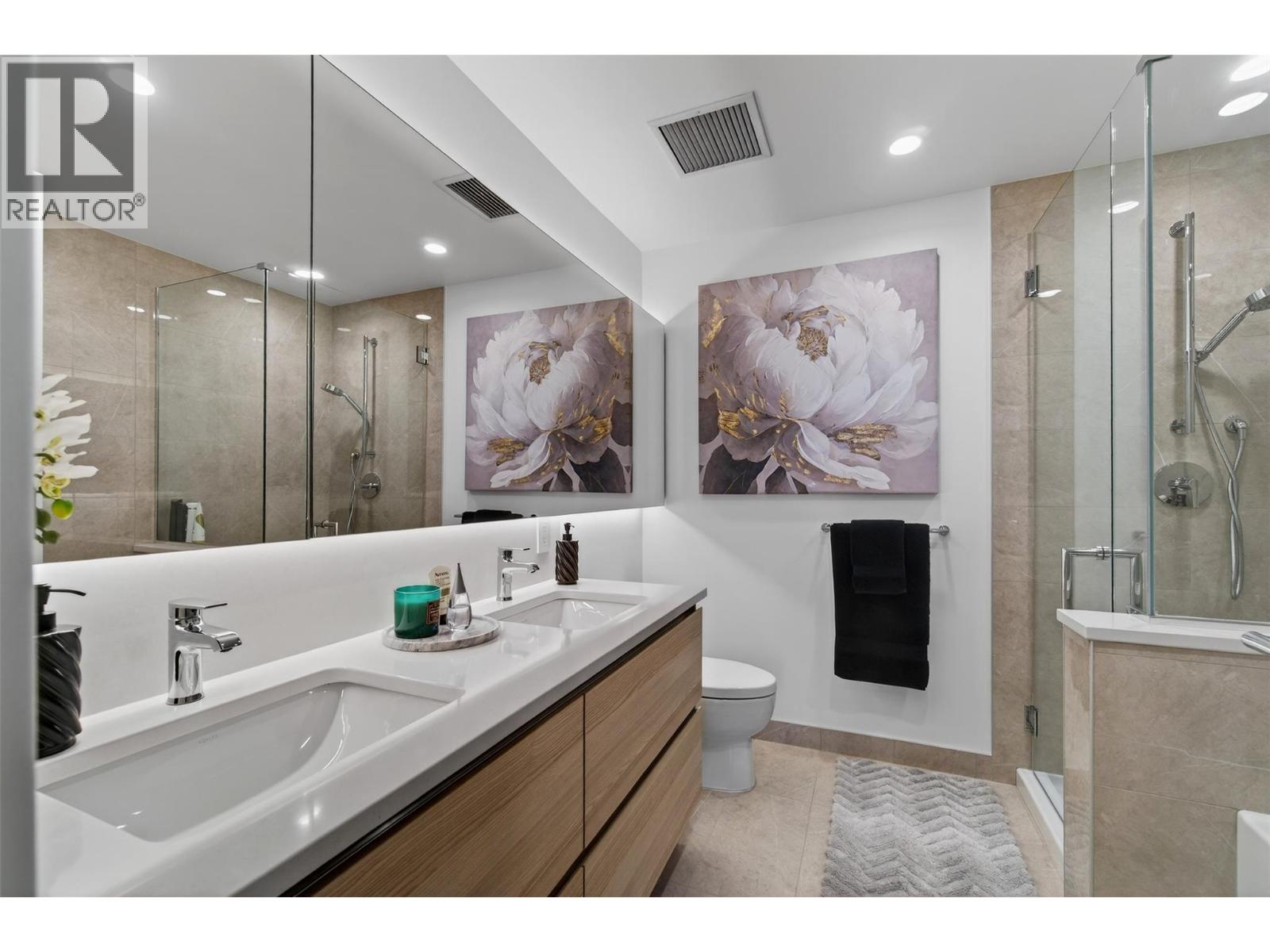 238 Leon Avenue Unit# 1308