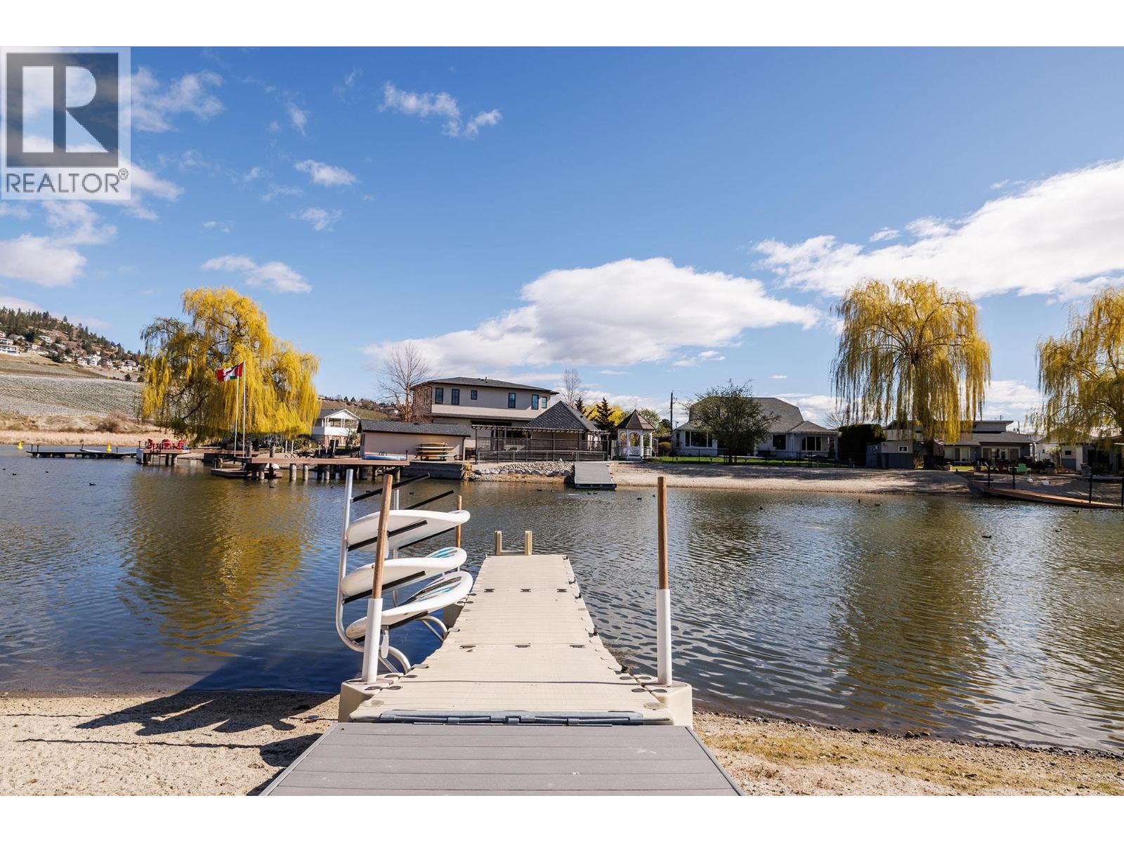 1404 Green Bay Road
