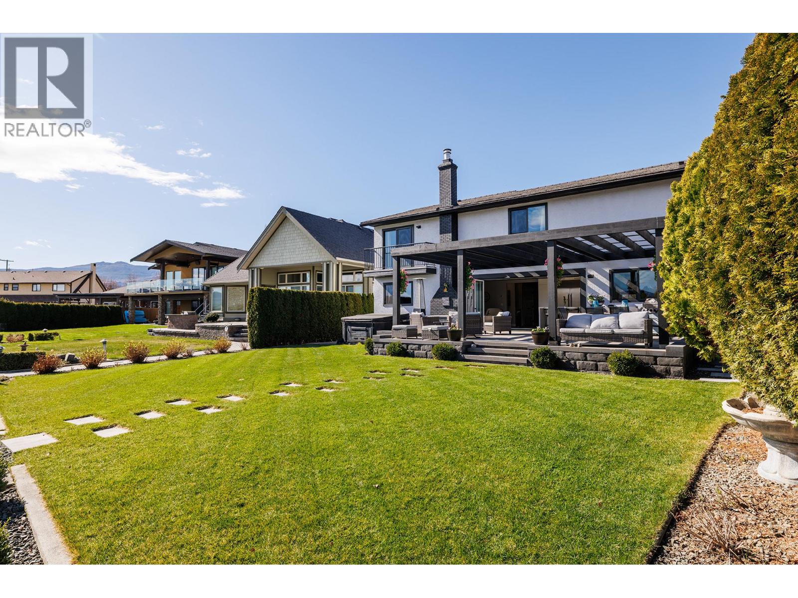 1404 Green Bay Road