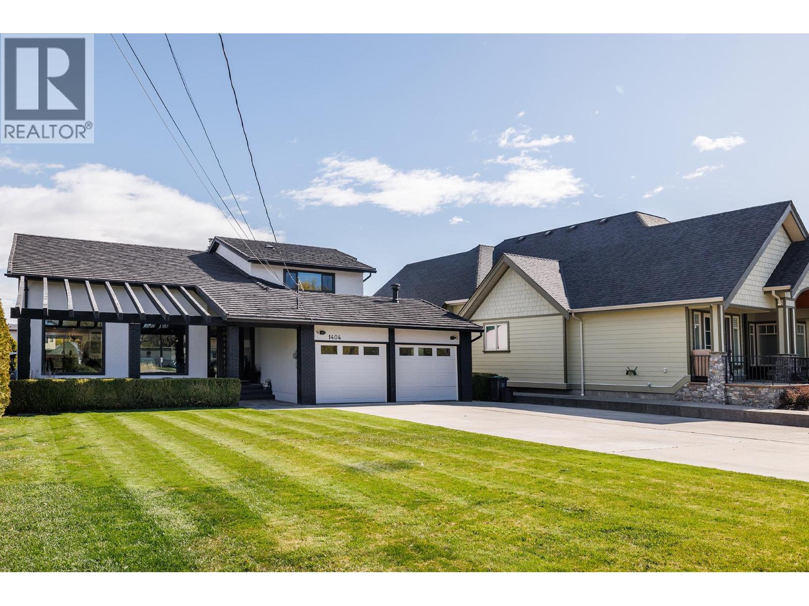 1404 Green Bay Road