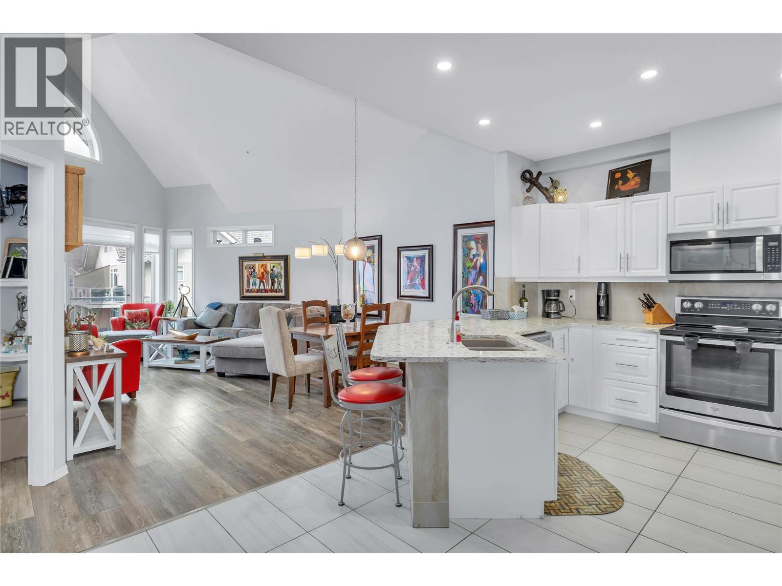 1088 Sunset Drive Unit# 635