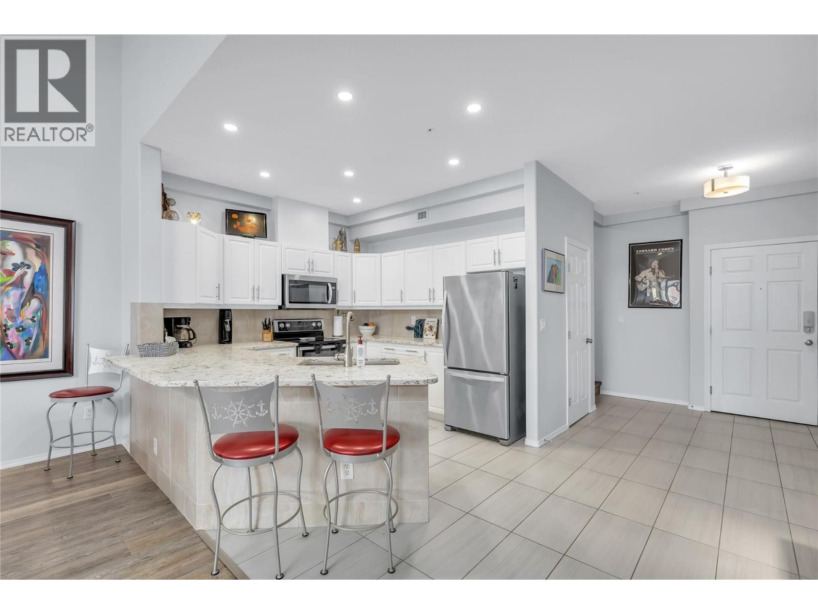 1088 Sunset Drive Unit# 635