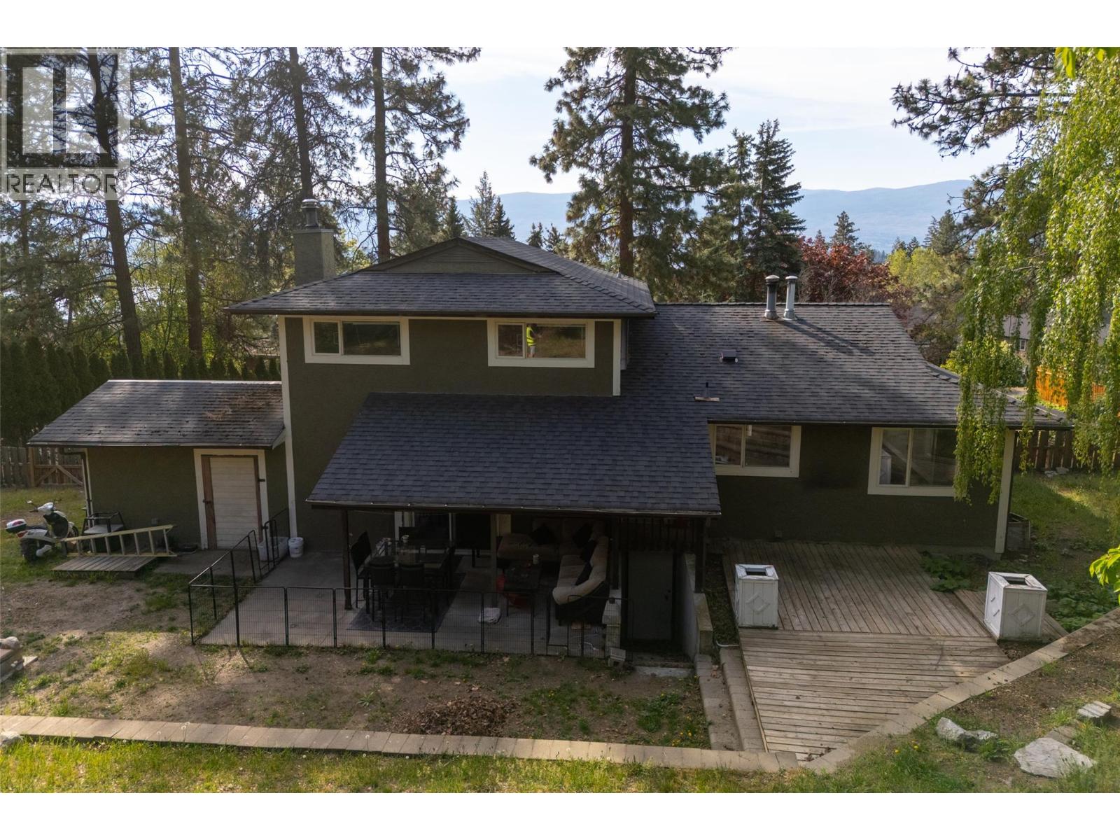 1242 Bowes Road