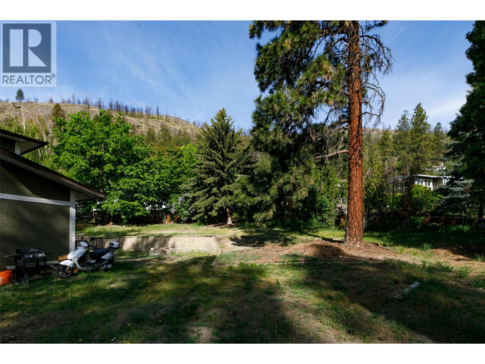 1242 Bowes Road