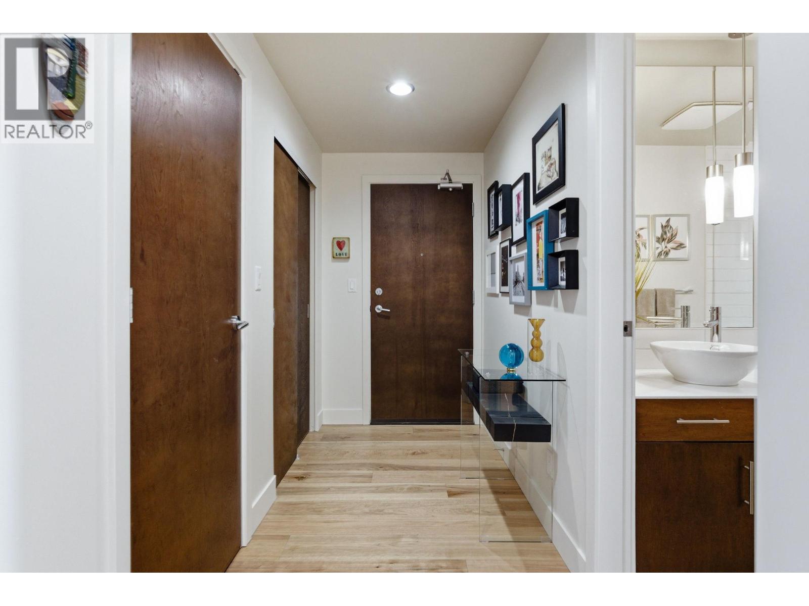 2040 Springfield Road Unit# 402