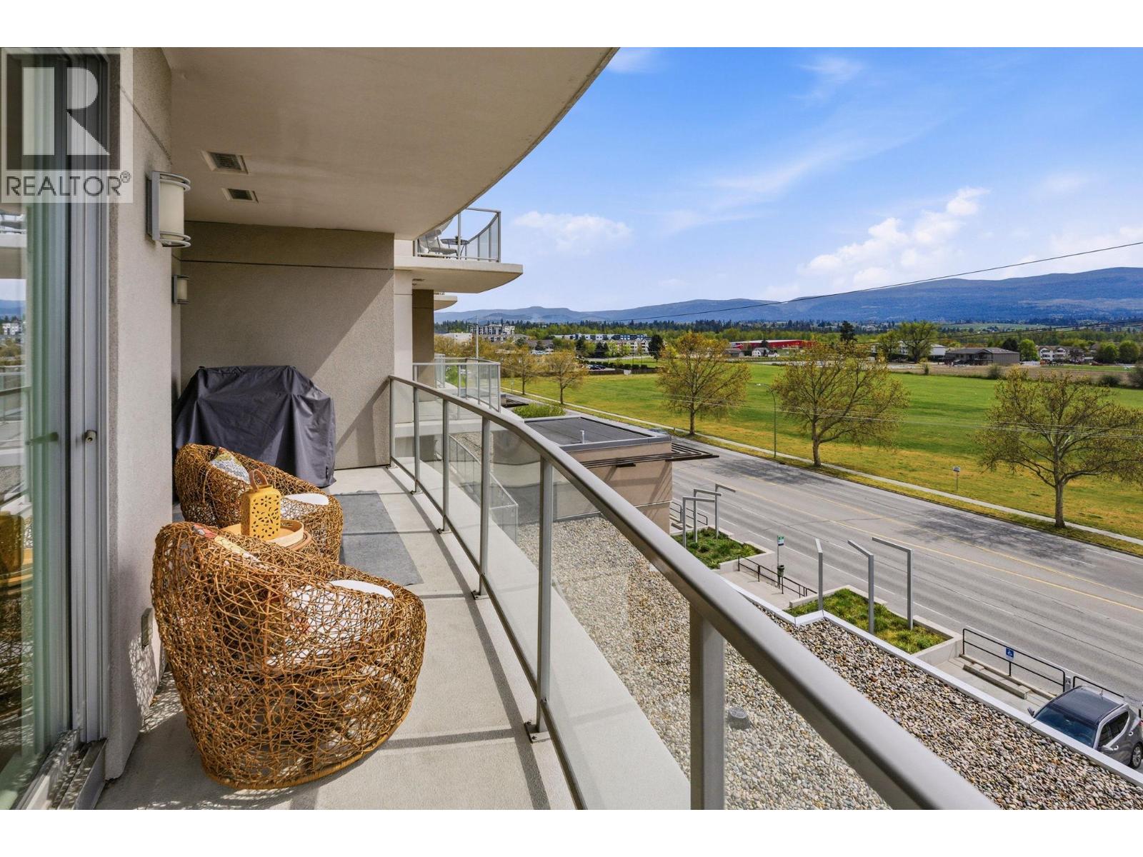 2040 Springfield Road Unit# 402