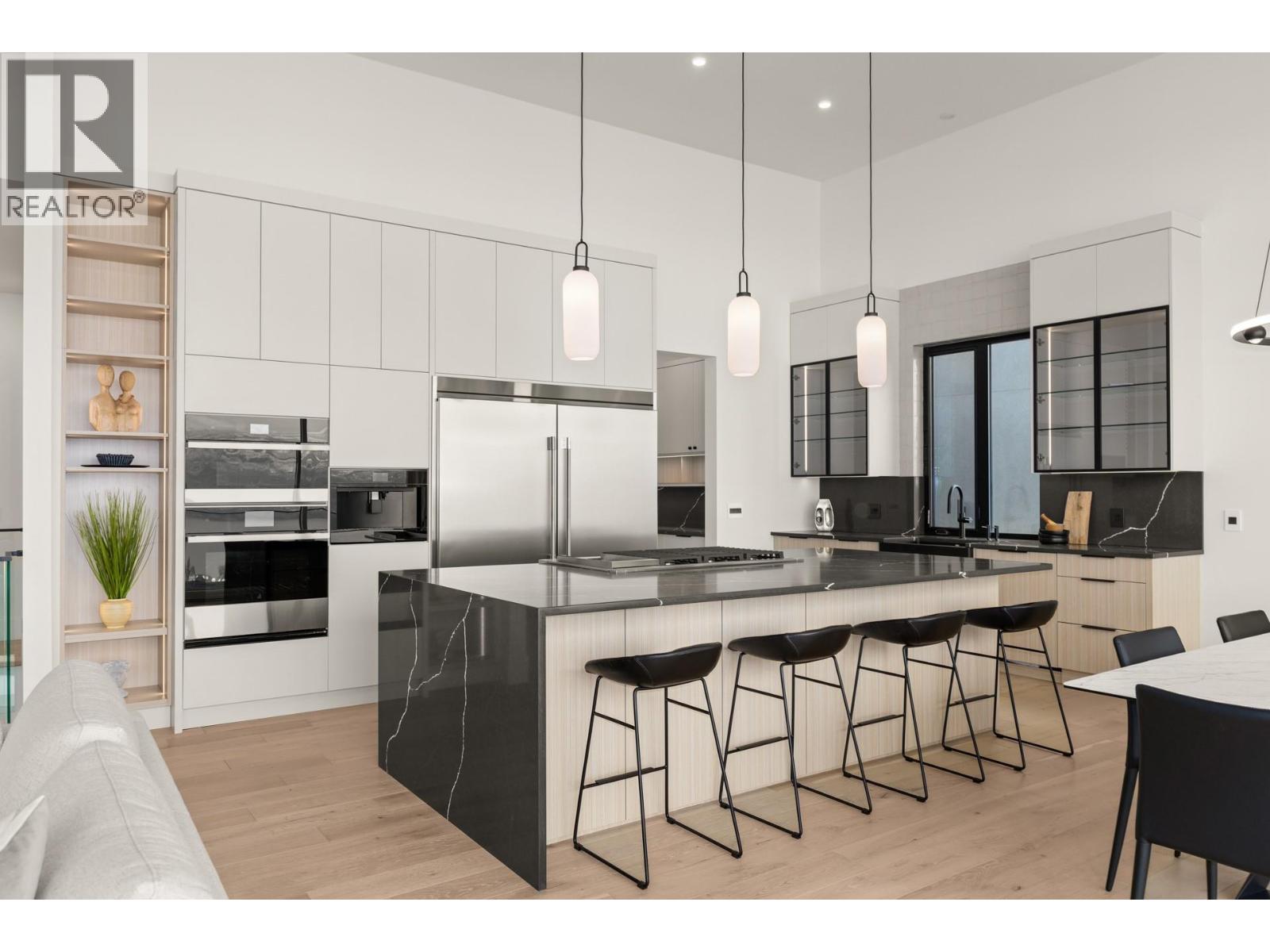 5584 Upper Mission Court
