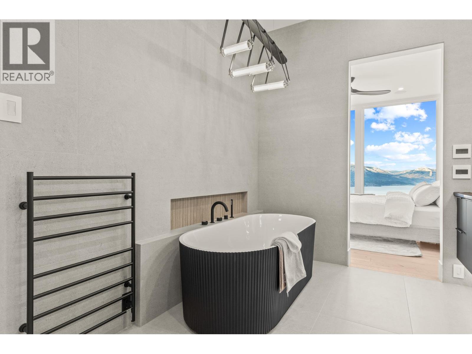 5584 Upper Mission Court