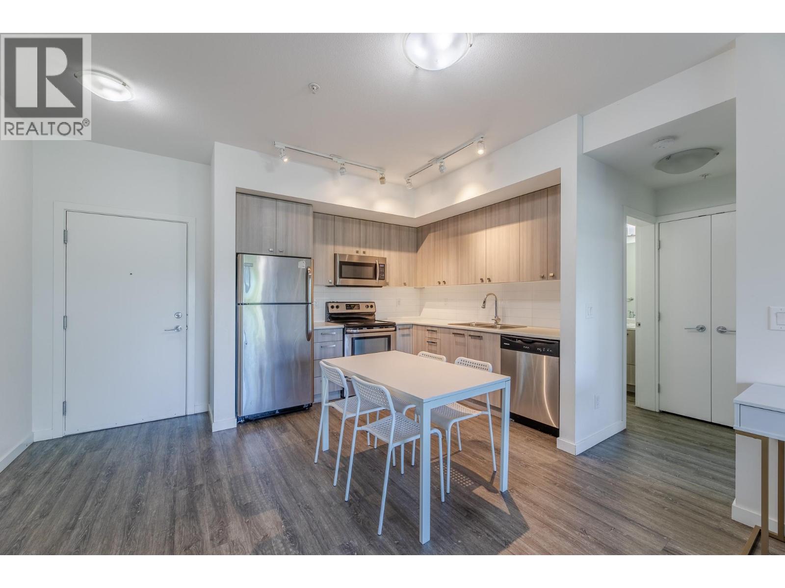 935 academy Way Unit# 109
