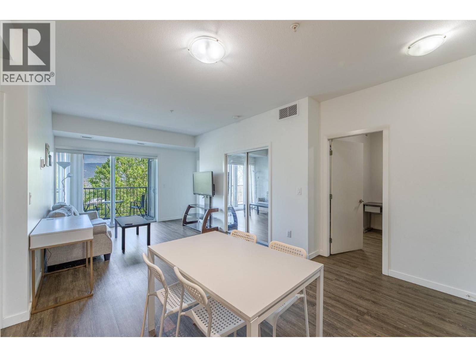 935 academy Way Unit# 109