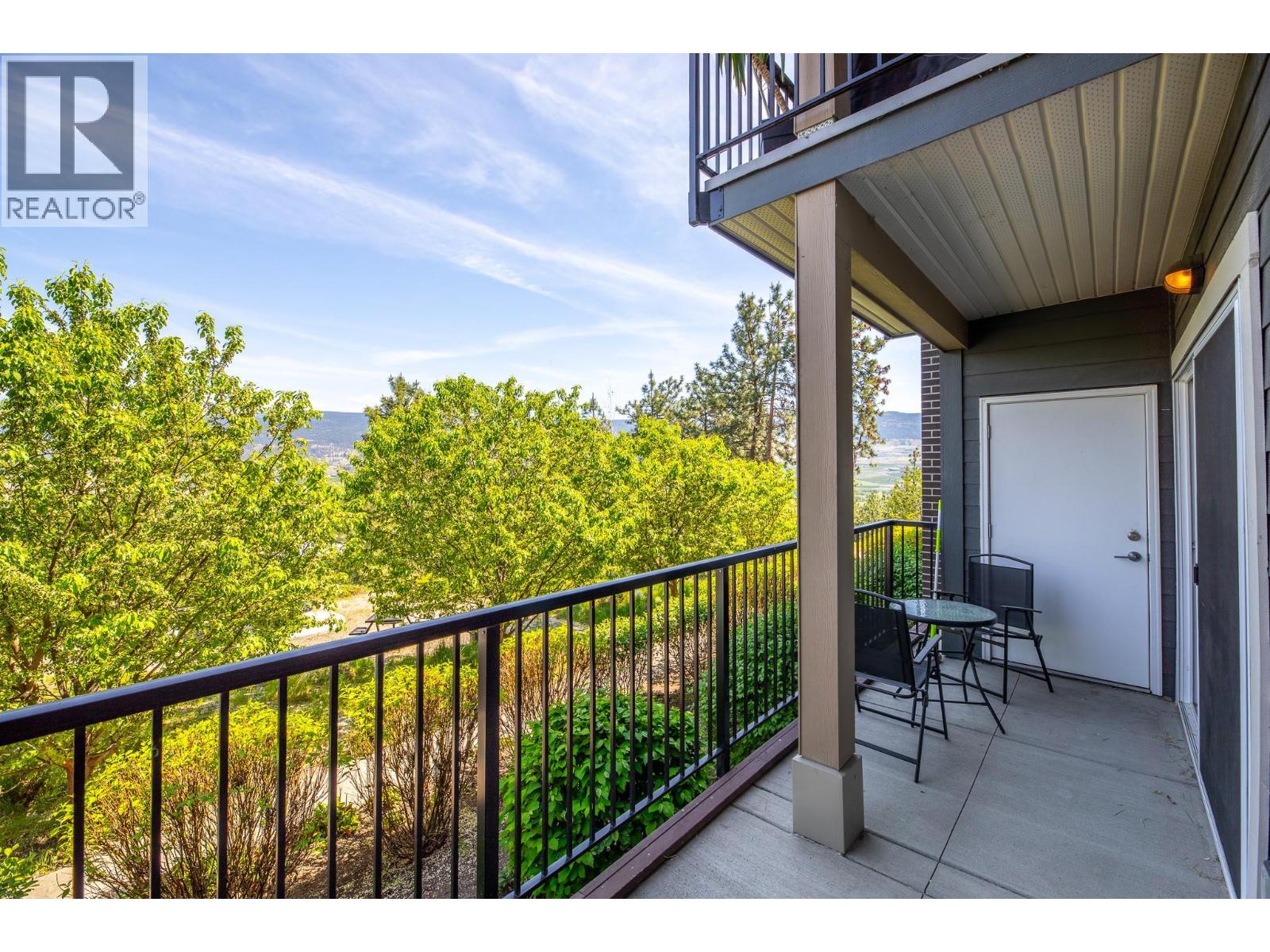 935 academy Way Unit# 109