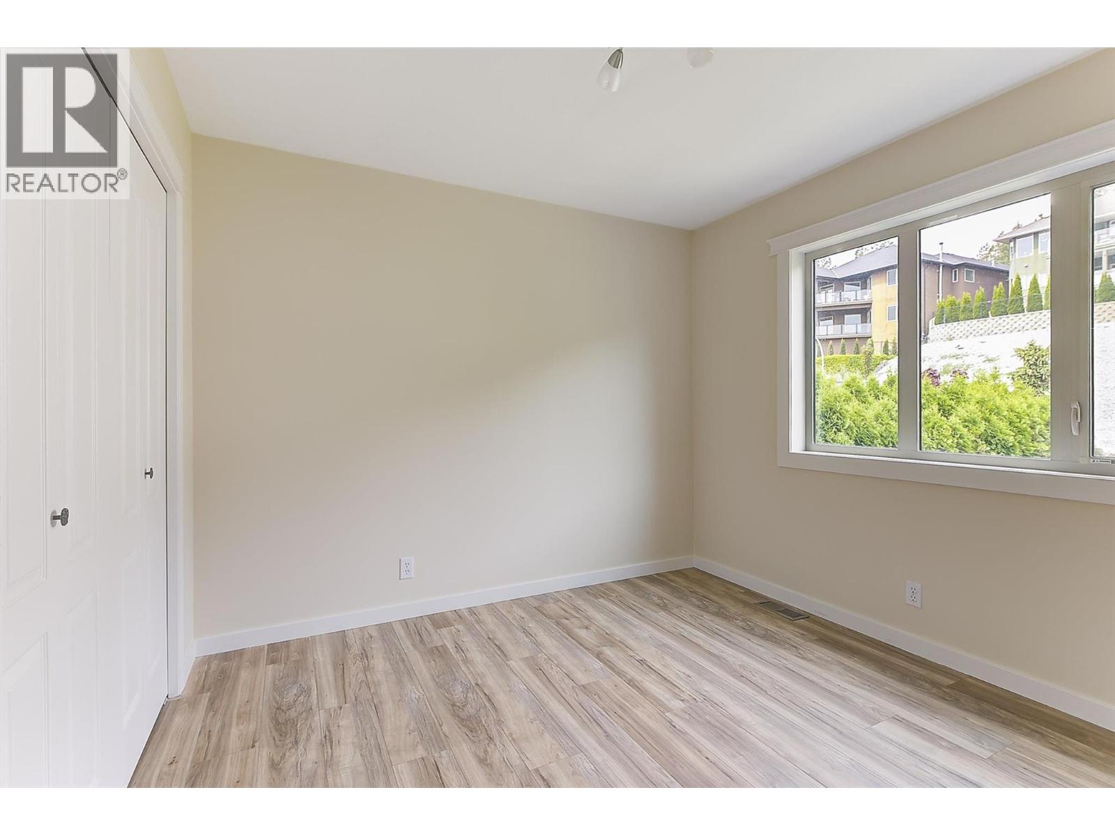 2069 Horizon Drive